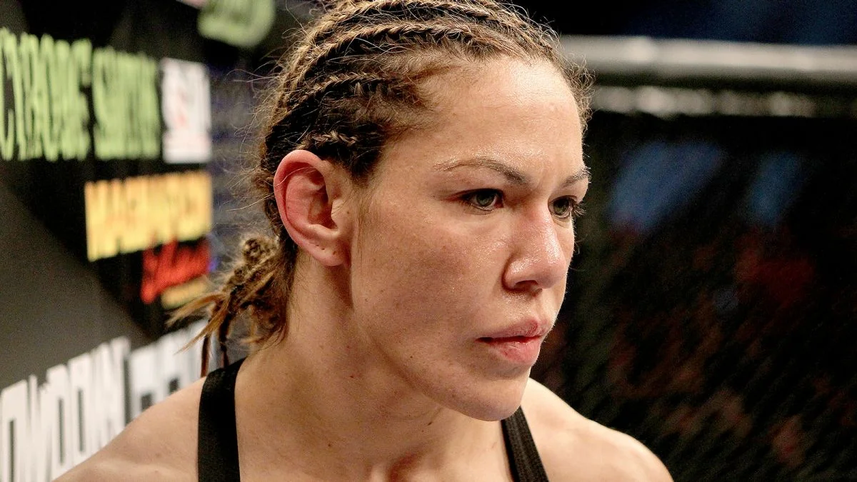 Cris Cyborg vs. Cindy Dandois booket for Invicta FC 15