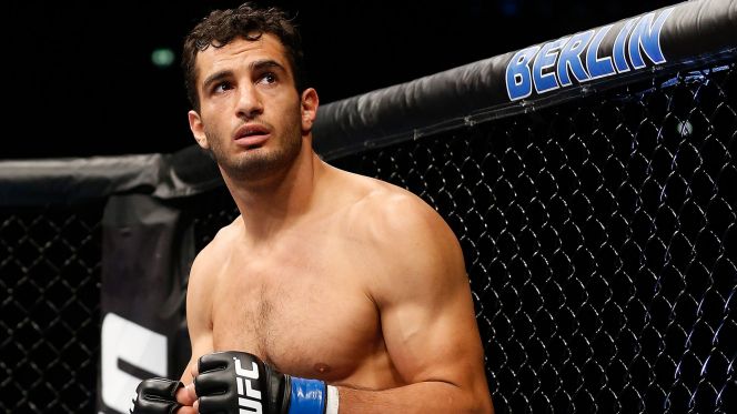 Mousasi møter Brunson ved UFC 200 