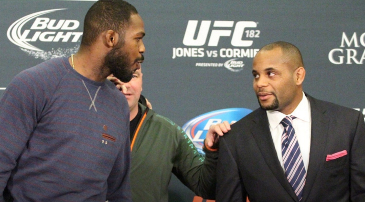 Jones vs. Cormier 2 bekreftet som ny hovedkamp for UFC 200