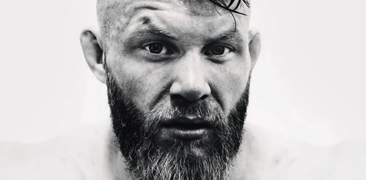Emil "Valhalla" Meek: "Jeg skal gjøre alt i min kraft for å vinne!"