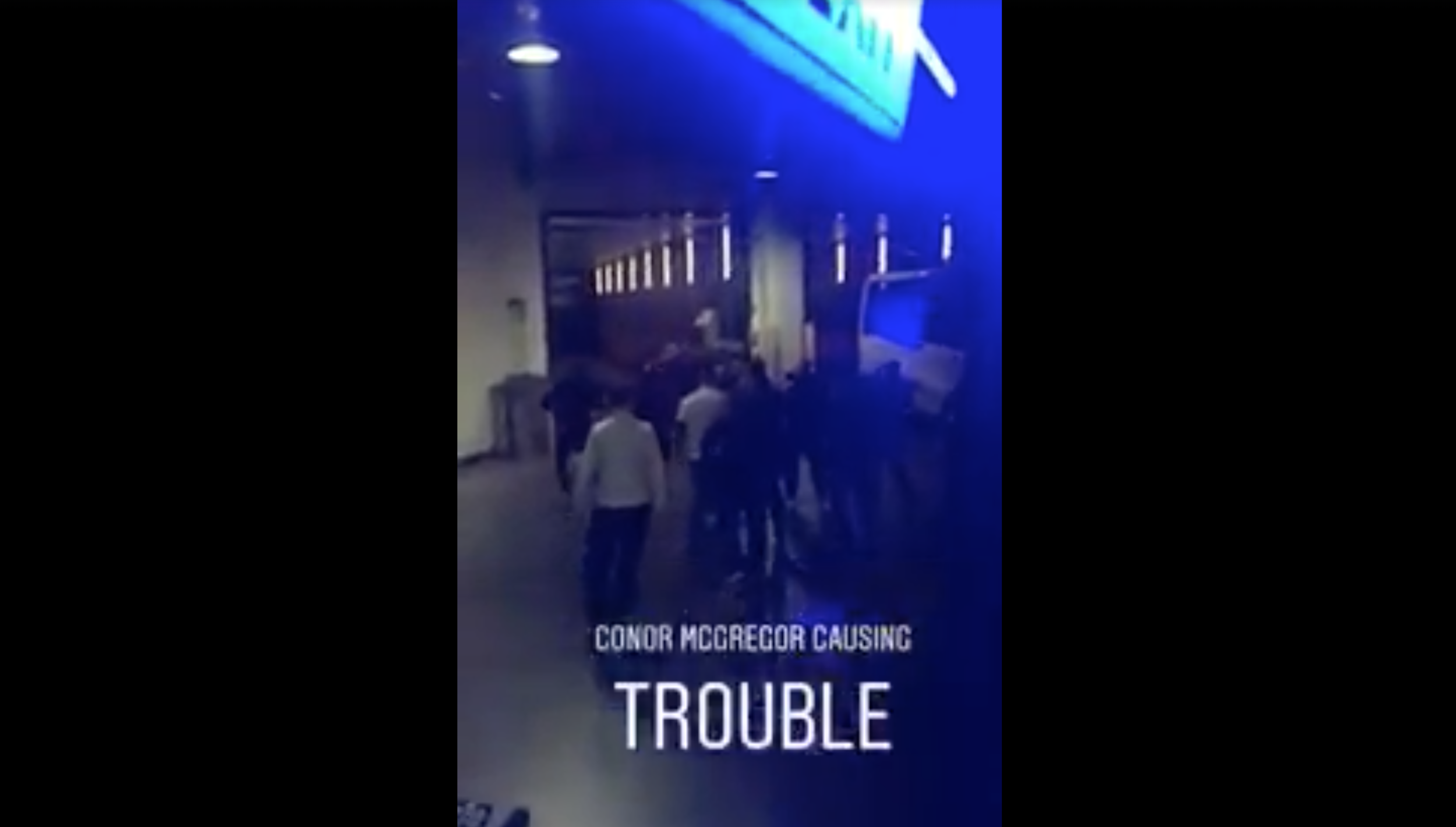 VIDEO: McGregor amok på UFC 223's mediadag