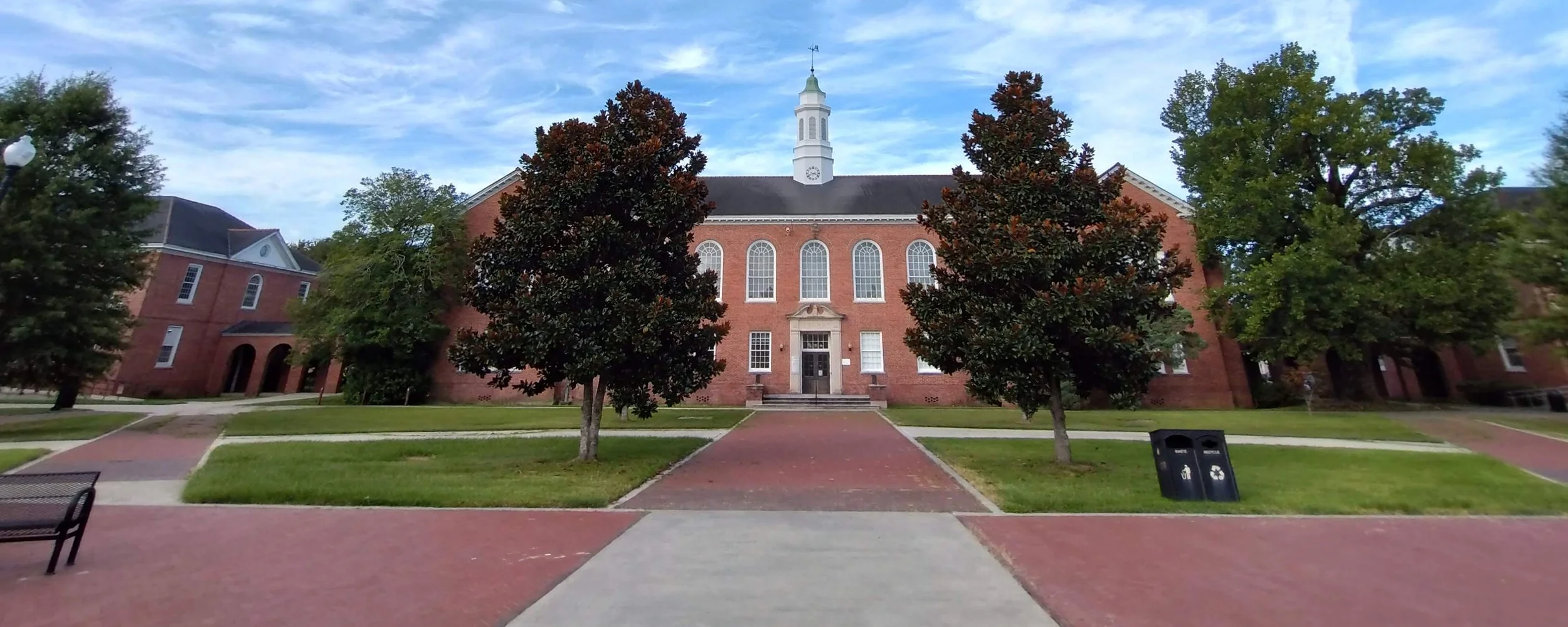 ULL081826.JPG