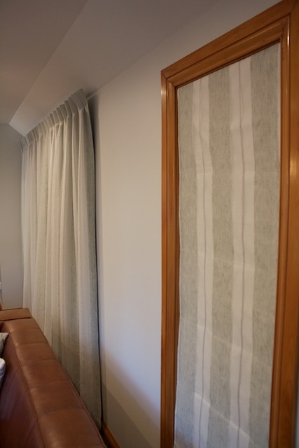 Rolleston Country House - Living Drapes and Roman Blinds