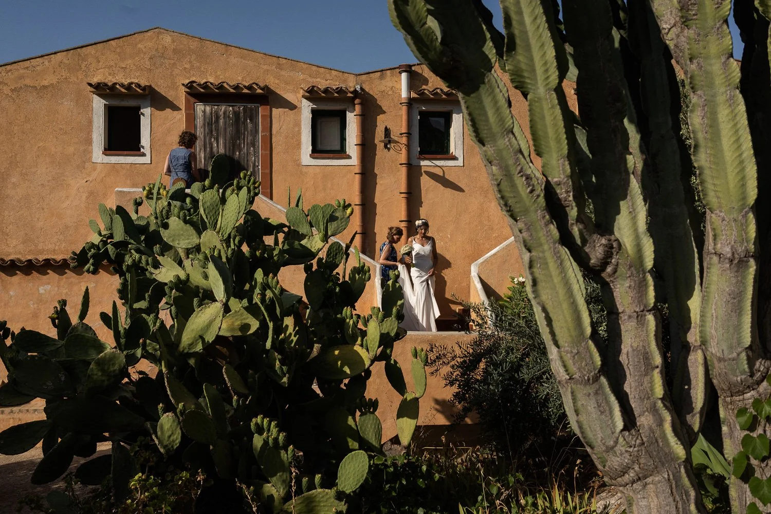preparazione sposa Scopello, Sicilia, tra cactus e casette tipiche