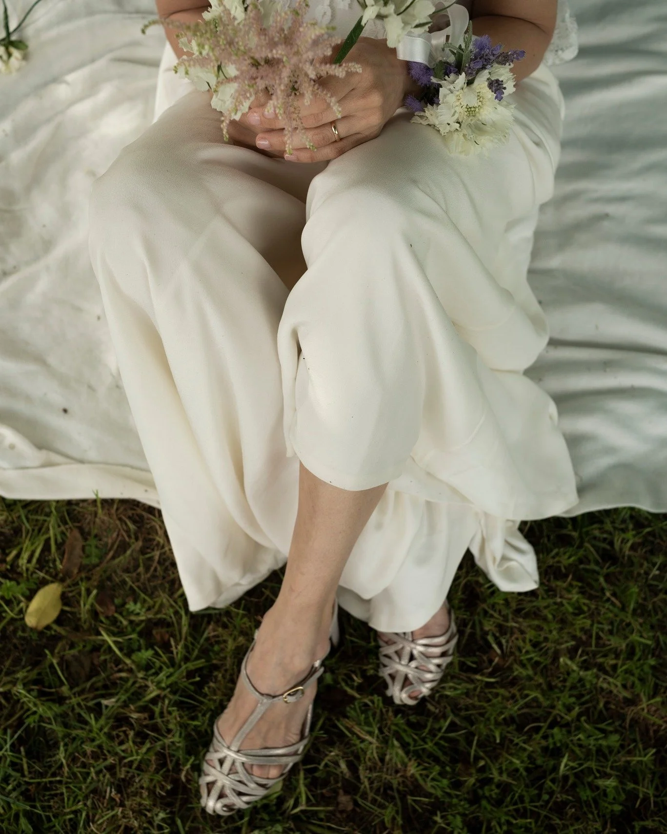 Pic nic wedding 
Alternative wedding ideas

#reportagewedding #matrimonio #ideematrimoni #DestinationWedding #naturallight #alternativewedding