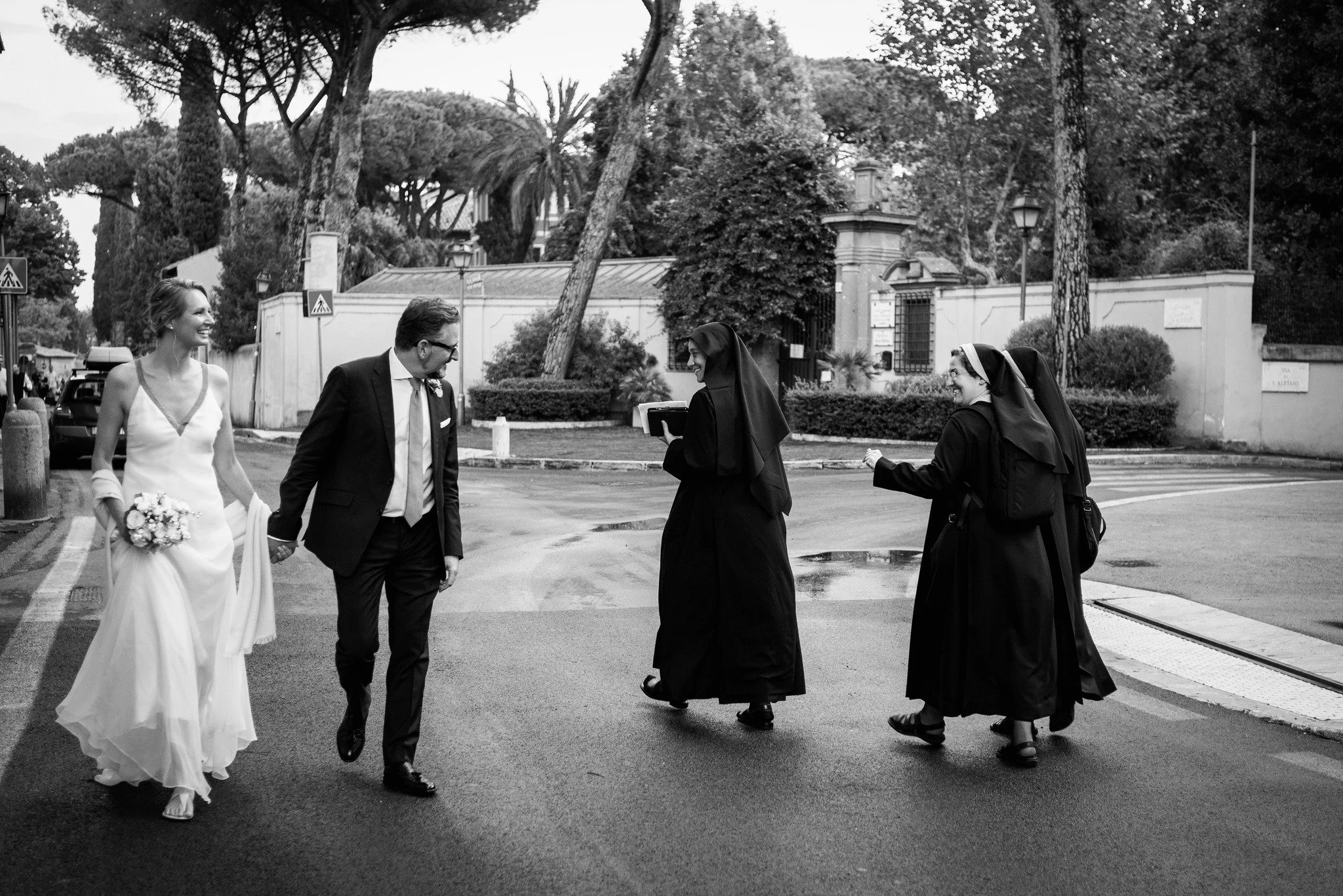 Encounters during a wedding

#destinationweddingphotographer #weddingreportage #reportagematrimonio #documentaryweddingphotography