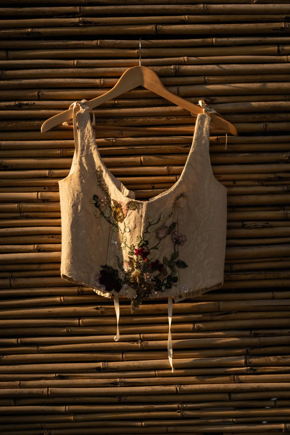 bride dress Favignana natural elements, sunlight