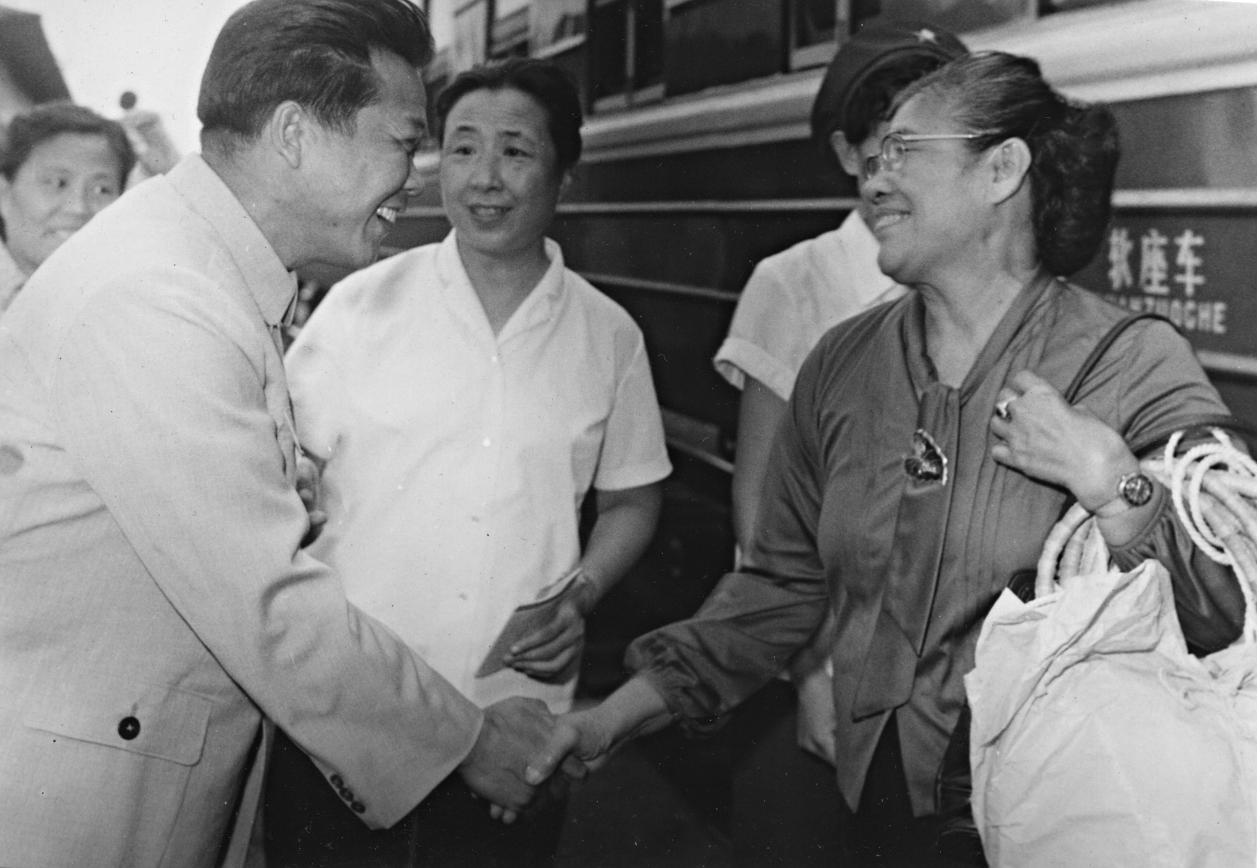 80' Airport reception at Shen Yang, PROC.jpeg