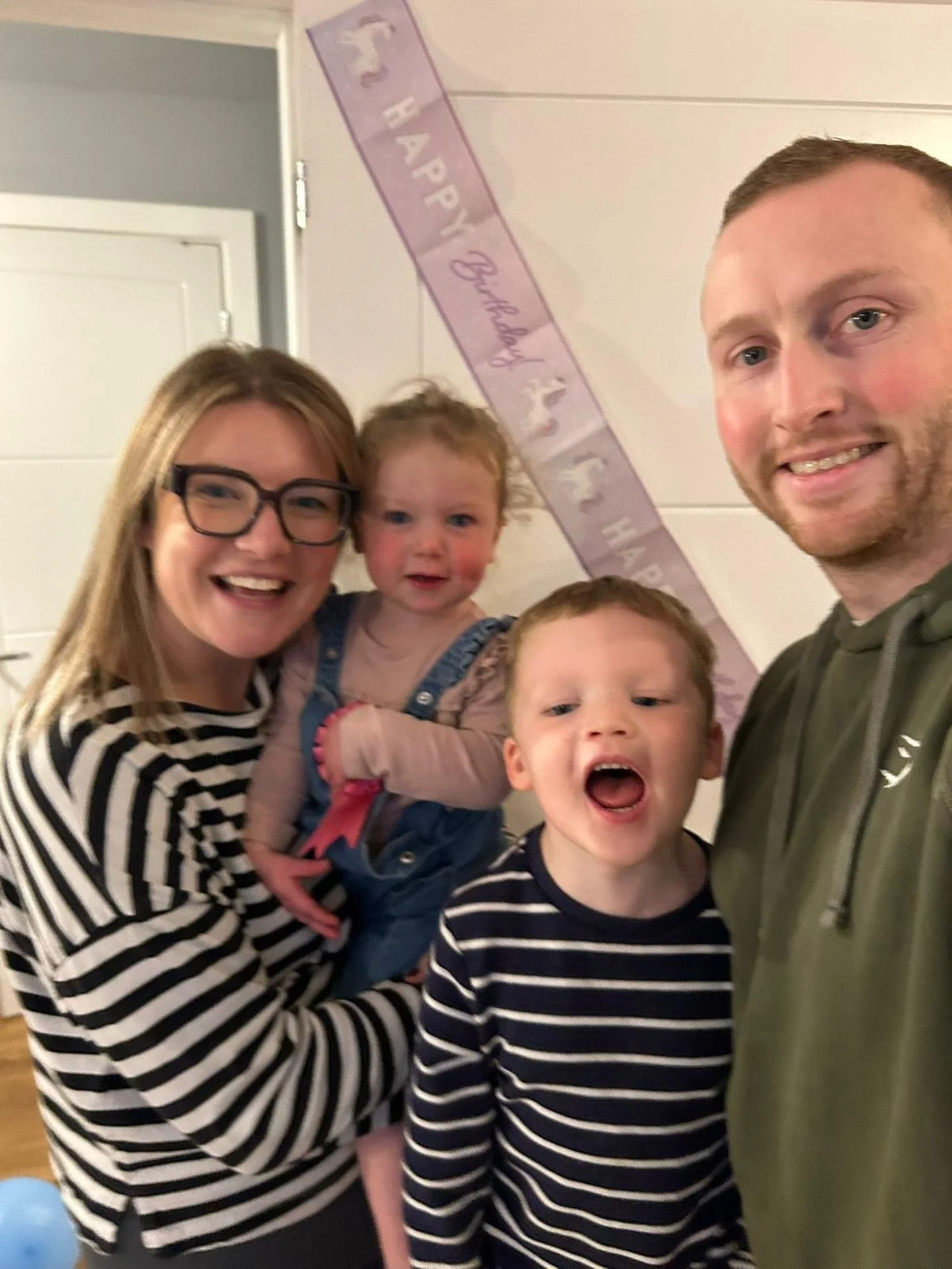 Kelly &mdash; life update! 🇦🇺✈️

Some of you may already know, but we wanted to share that at the end of February Kelly and her family will be moving to Australia! 👨&zwj;👩&zwj;👧&zwj;👦🌏

Kelly&rsquo;s husband has been offered a job there for an