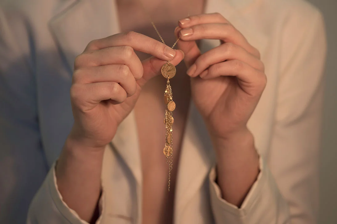 gold-tassel-pendant-ss16.jpg