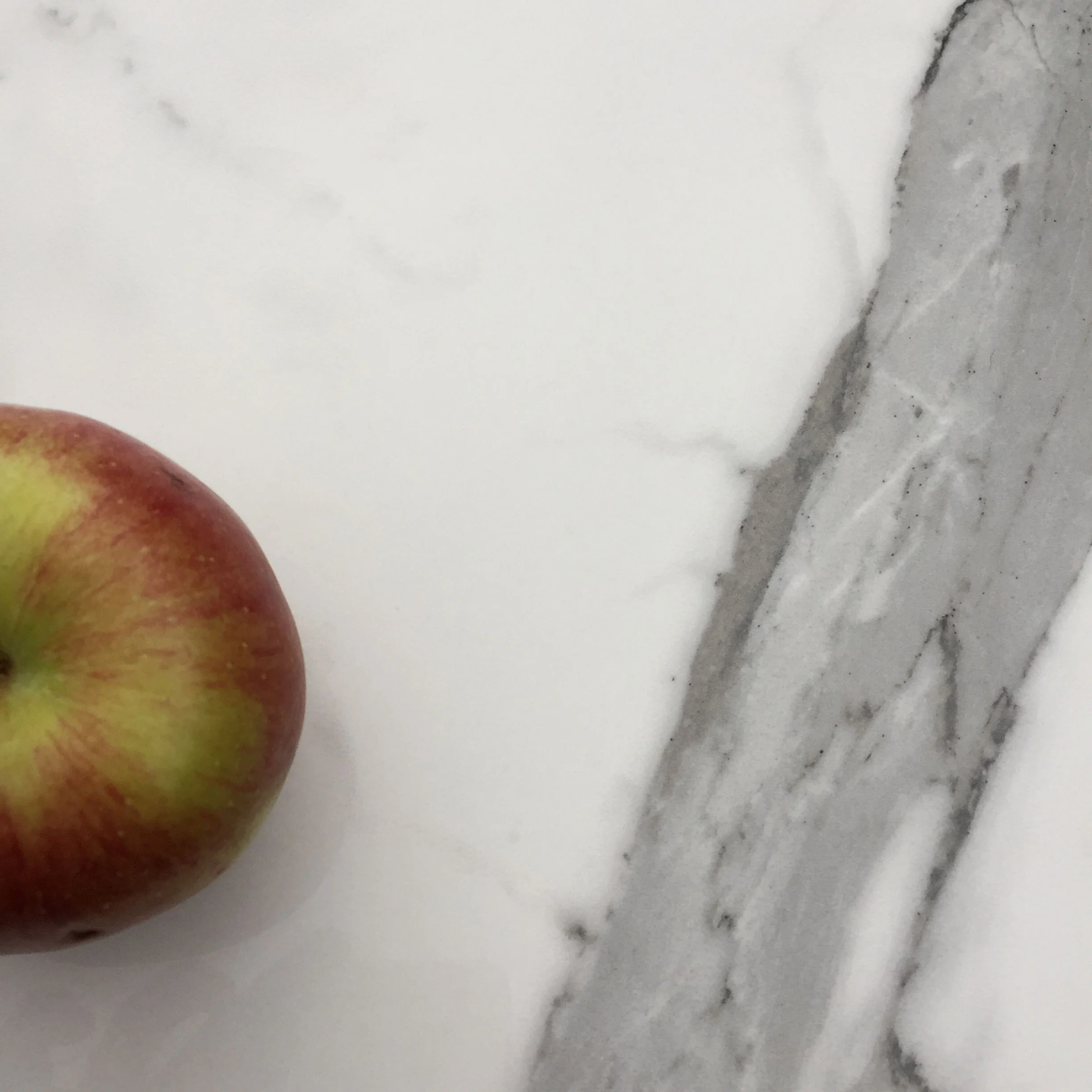 porcelain apple 2.jpg