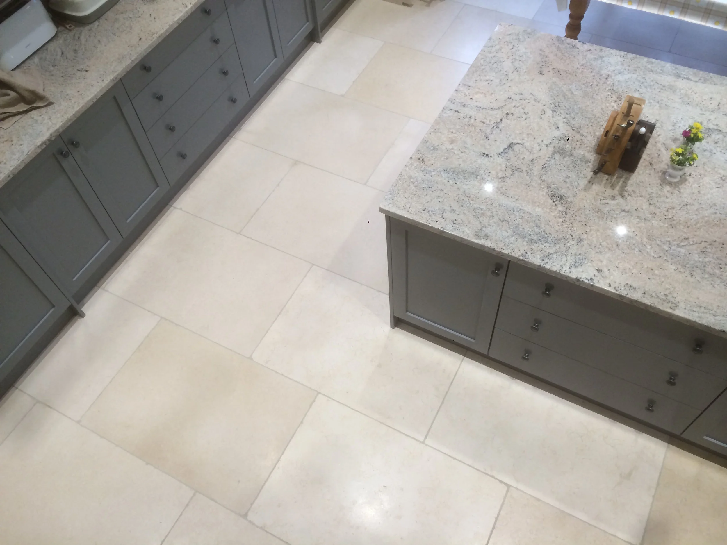 Old White Kitchen 2.jpg