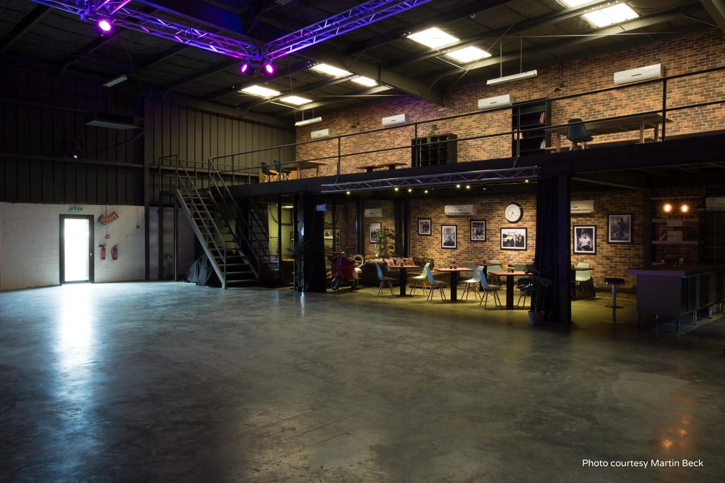 Warehouse 46716.jpg