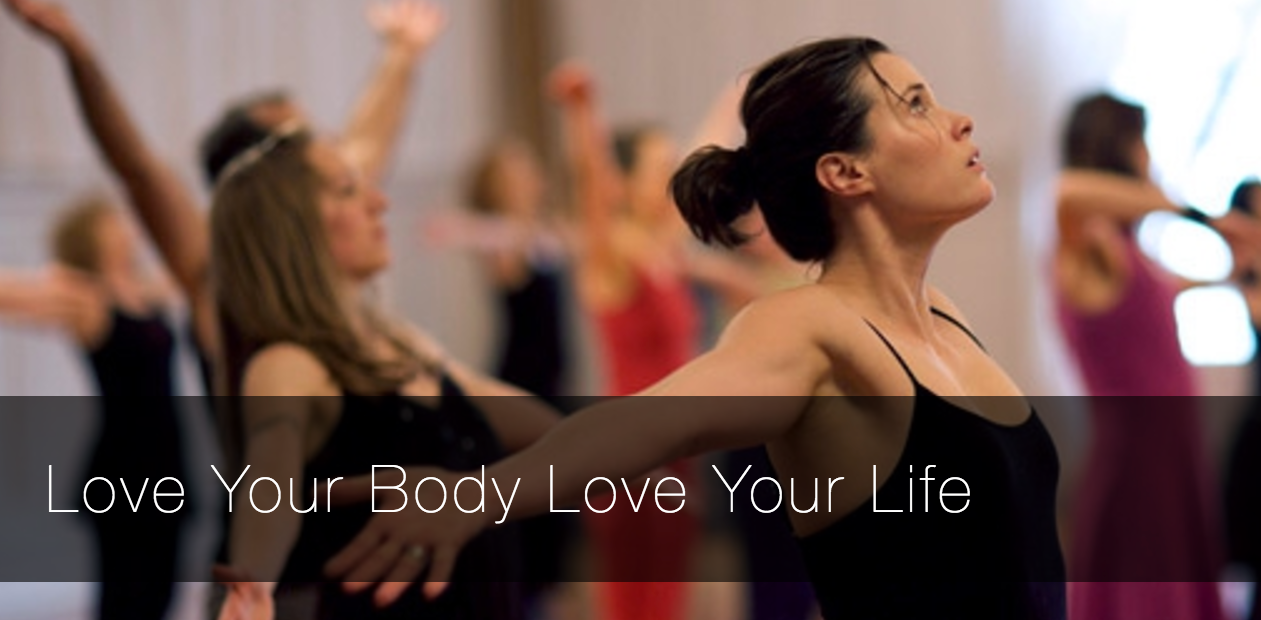 Nia White Belt in Houston