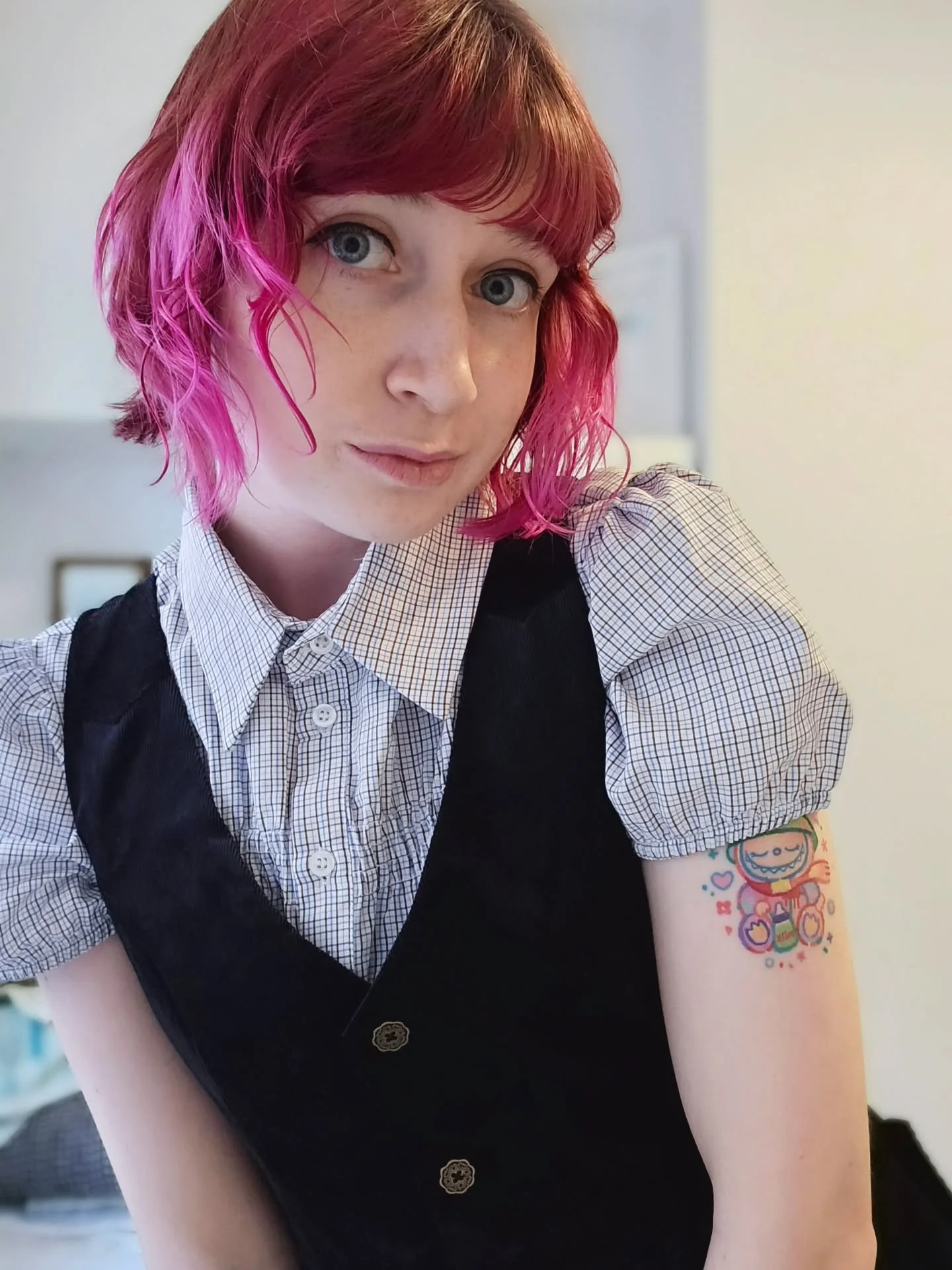 short hair! 🩷

#meettheartist #illustrator #childrensbookillustrator