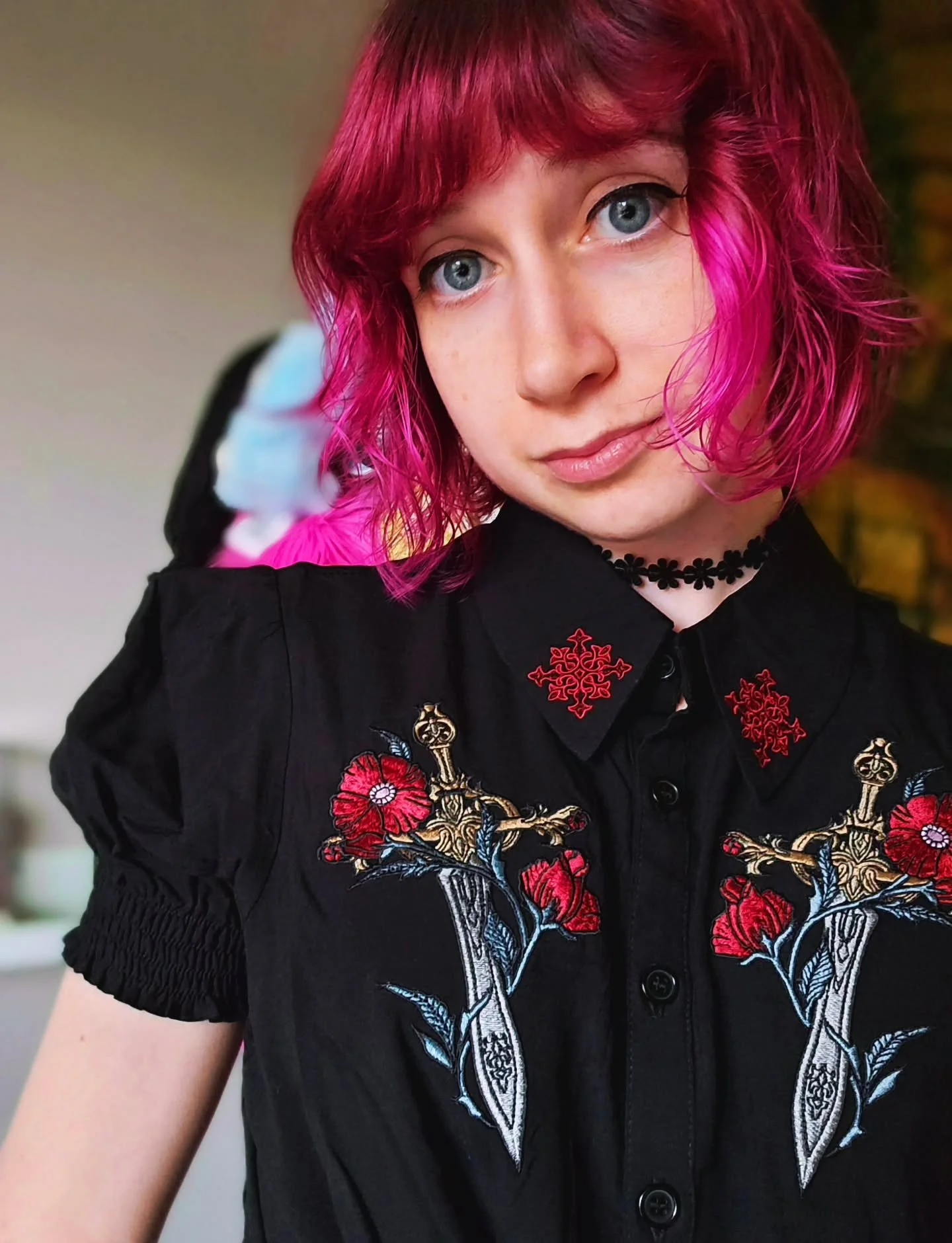 🗡 🌹 

#meettheartist #illustratorsoninstragram #illustrator #childrensbookillustrator