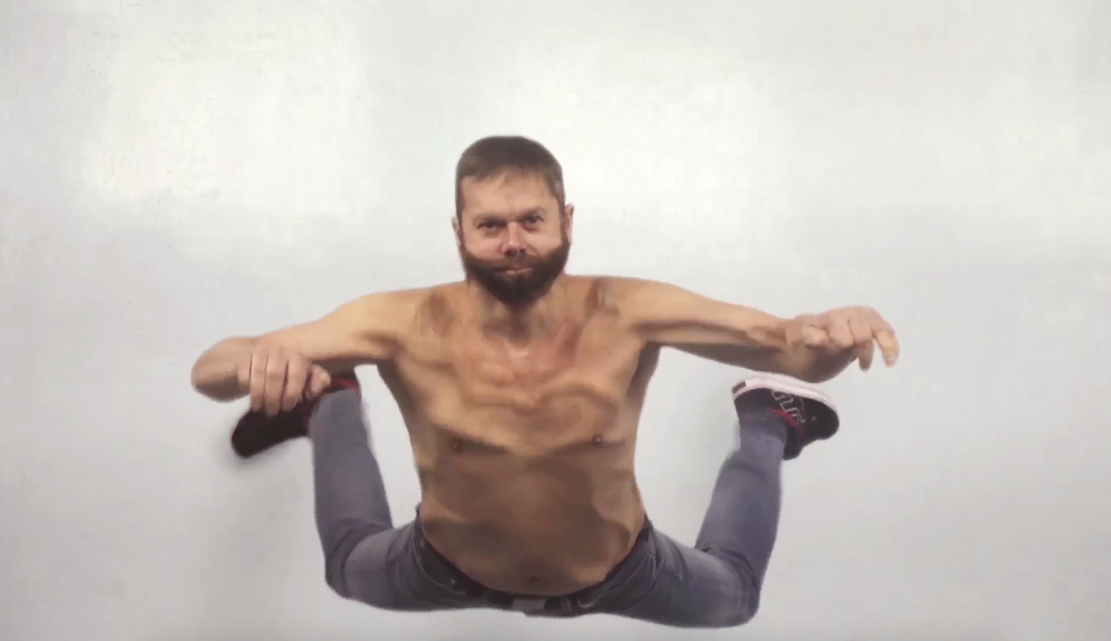 FLUX Caroline Mackenzie (UK) A comical work that sacrifices realism and logic for the sake of enjoyment. The hovering figure asks what is fact and what is fiction, challenging audience perception and exploring the notion of ‘suspended disbelief’.