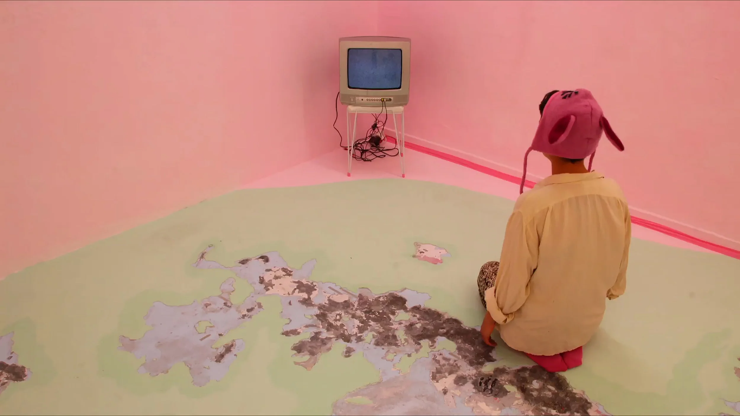 RABBIT Roni Goldstein and Anat M (Israel) A bright pink retro gaming rabbit invites you to have fun in this frenzied short film by two animation students.