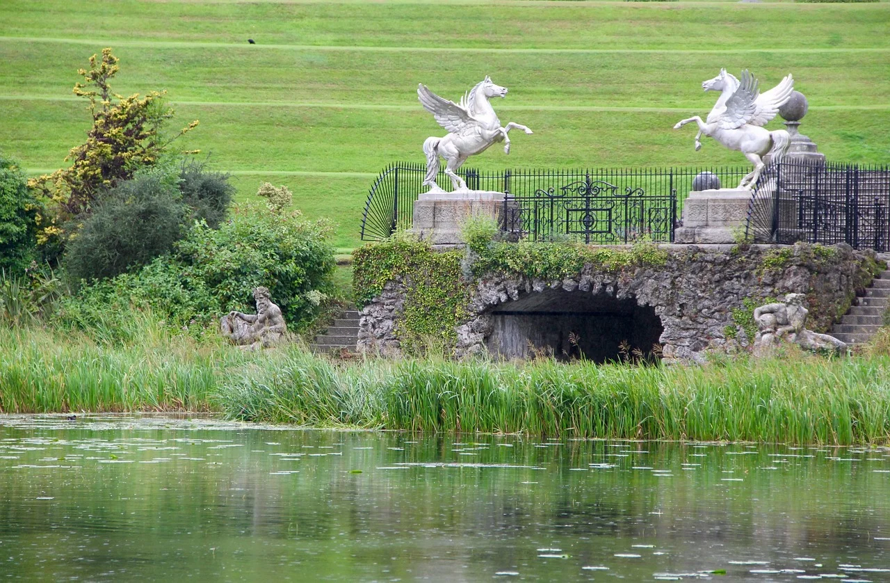 Main picture and Thumb Ireland.jpg