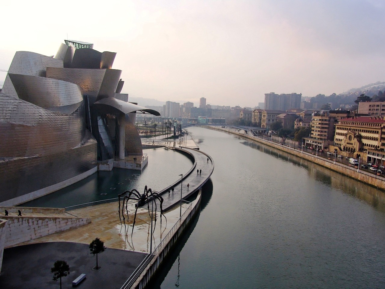 Guggenheim Bilbao, Pixabay June 2016.jpg