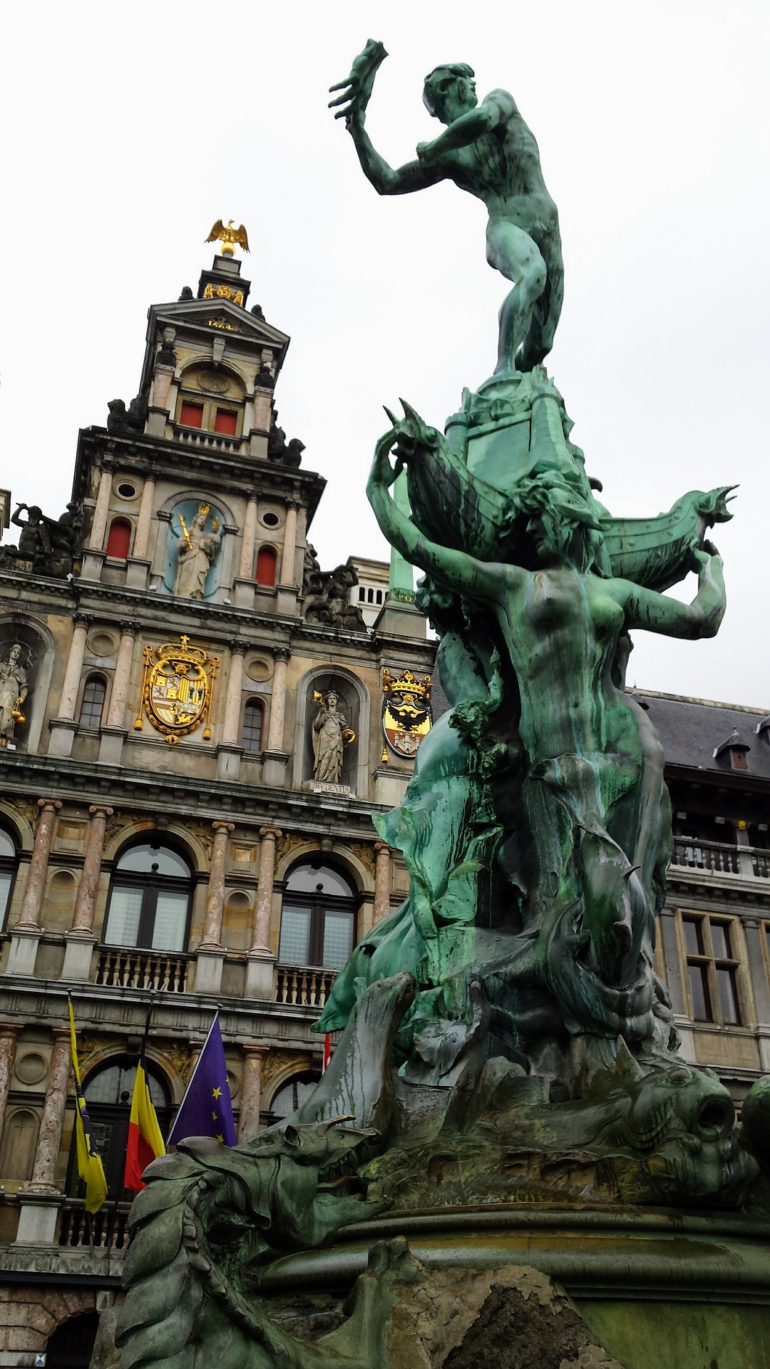 Antwerp Grand Place pixabay.jpg