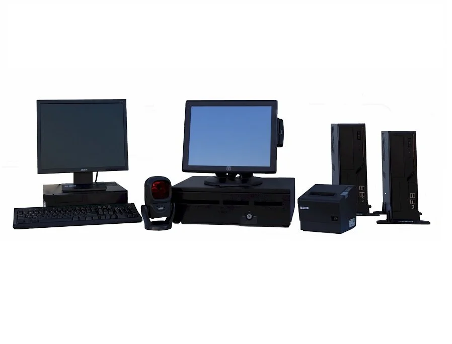 Computer Panorama with 3.jpg