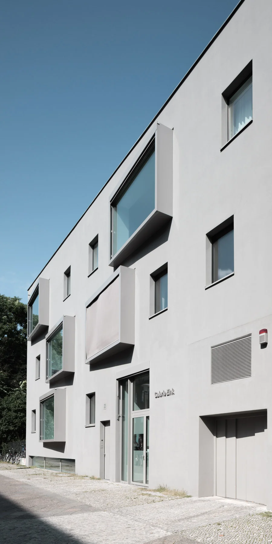 Linienstr.23.T-19.jpg