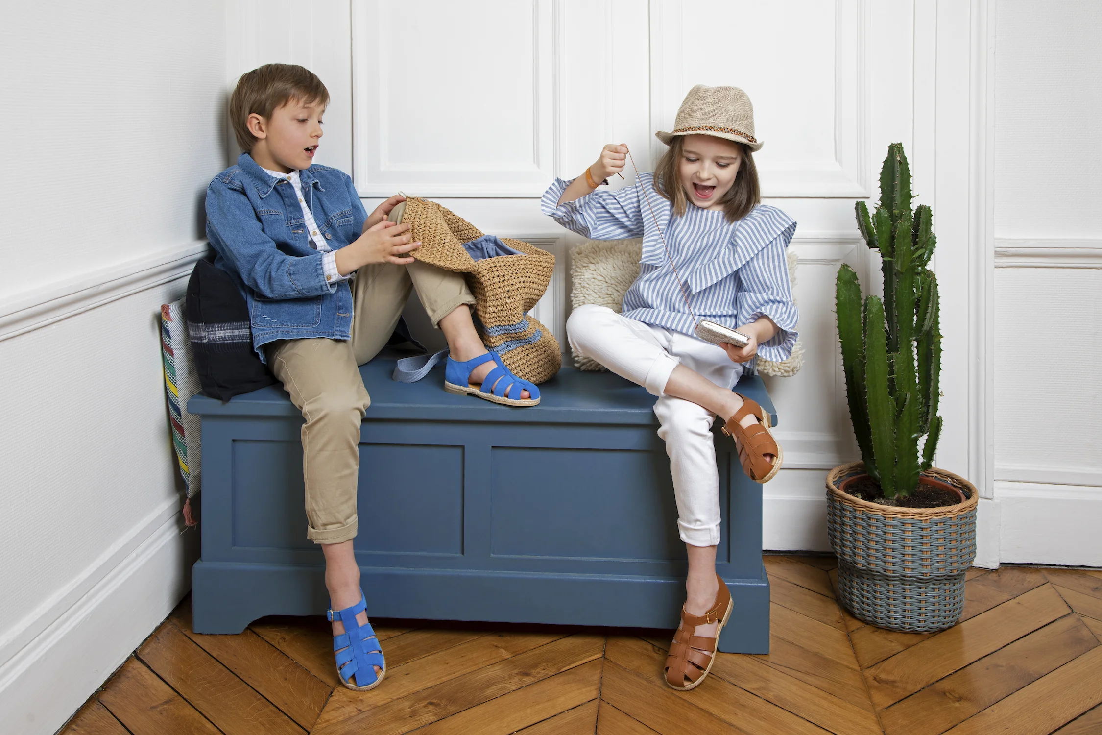 Cendry été 2019-1939-coffre bleu copie.jpg