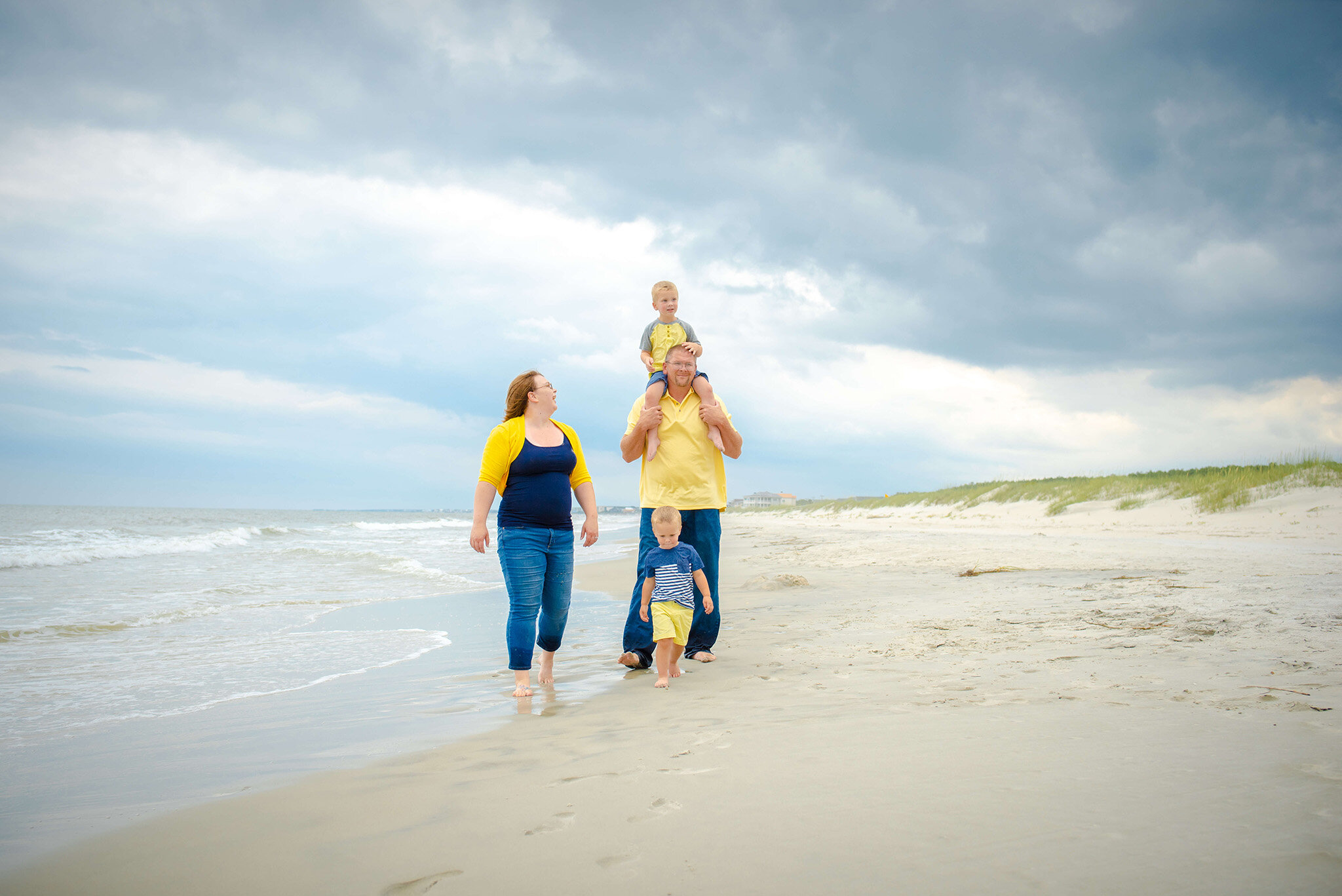 Family Beach Picture Ideas