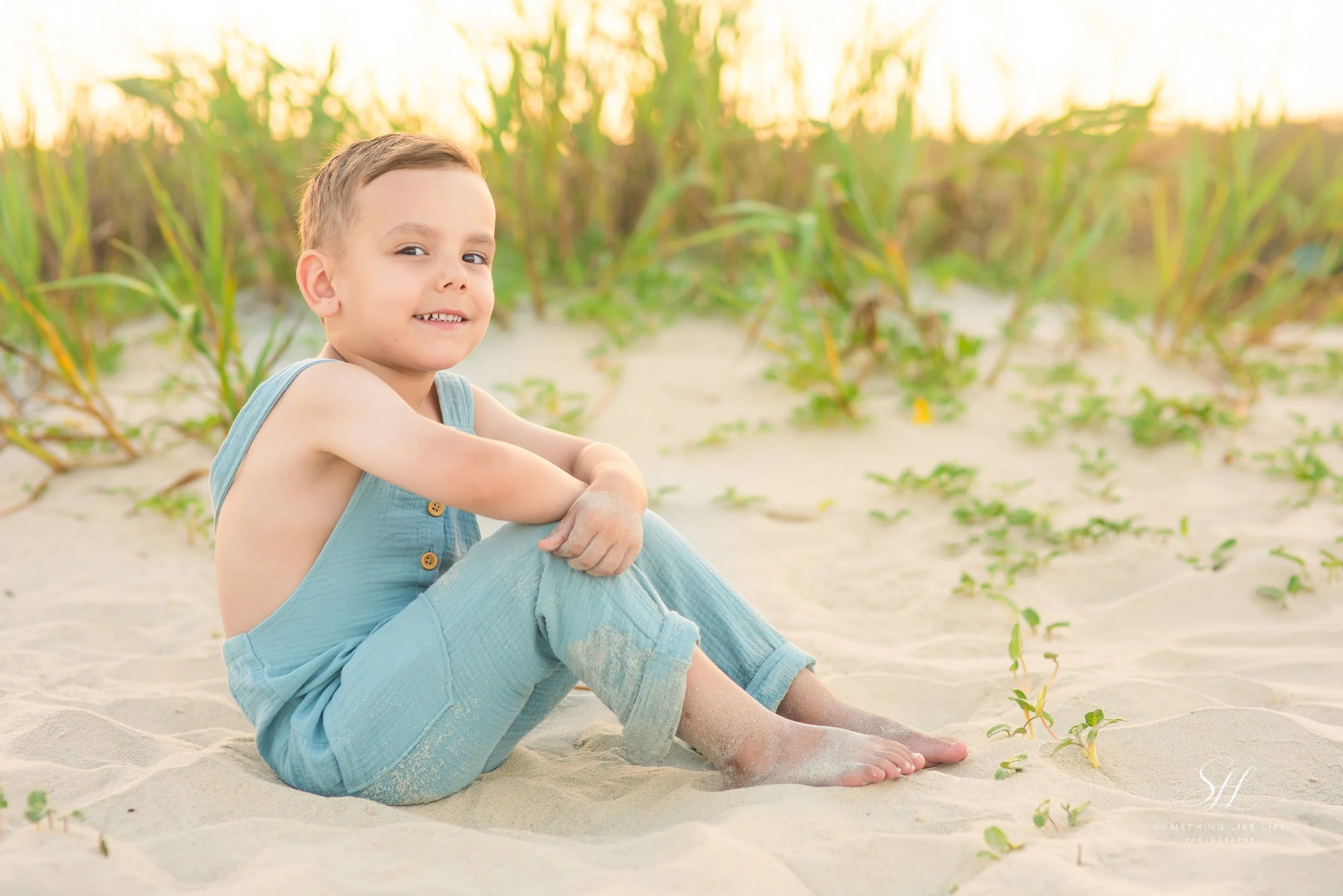 Young-boy-huntington-beach-state-park-sc-family-photography.