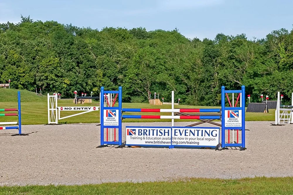 1 carousel-unfenced-arena-new.jpg