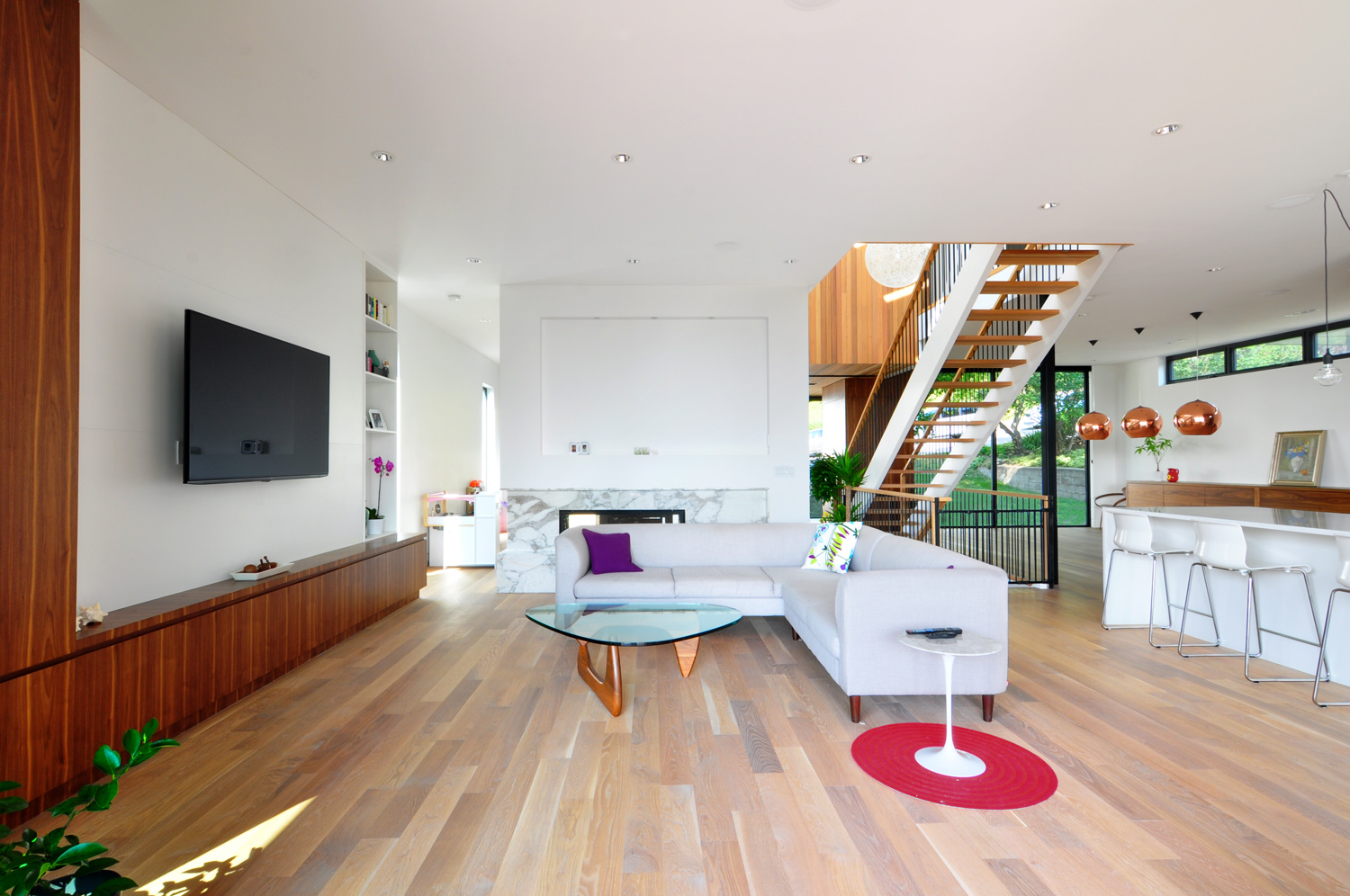11-family room 2.jpg
