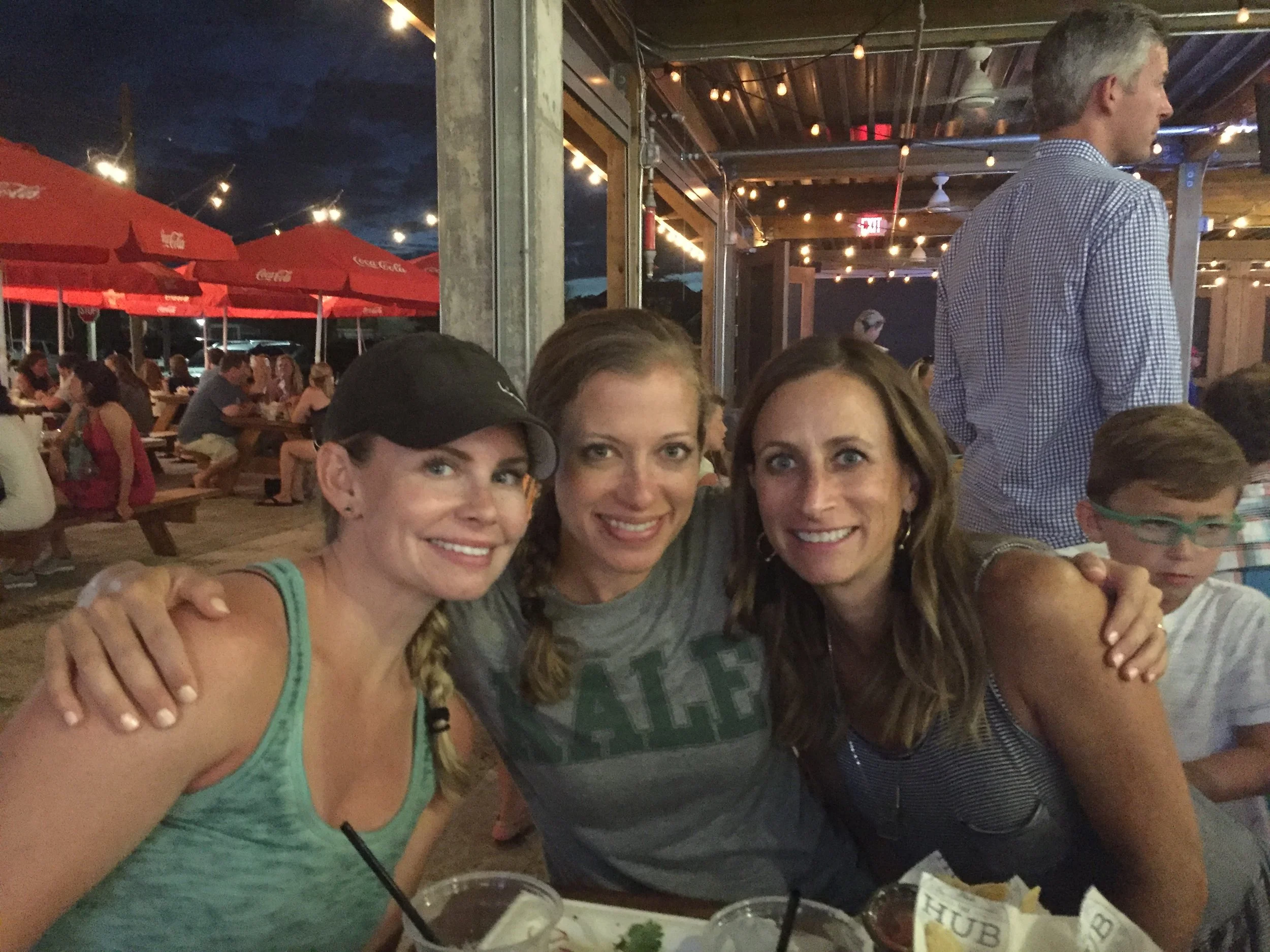 We went with our friends to The Hub for dinner. (I'm digging the photo bomber in the background!--The kid, I mean. Not the posterior.)