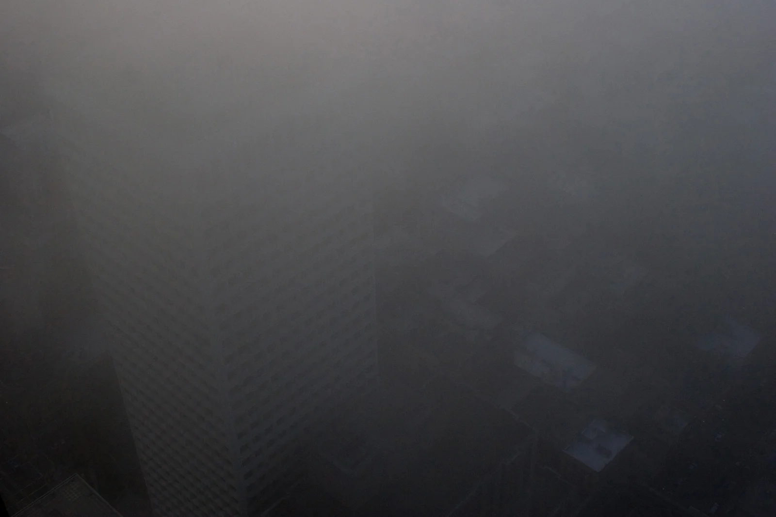 noelelusano_52storeys.jpg