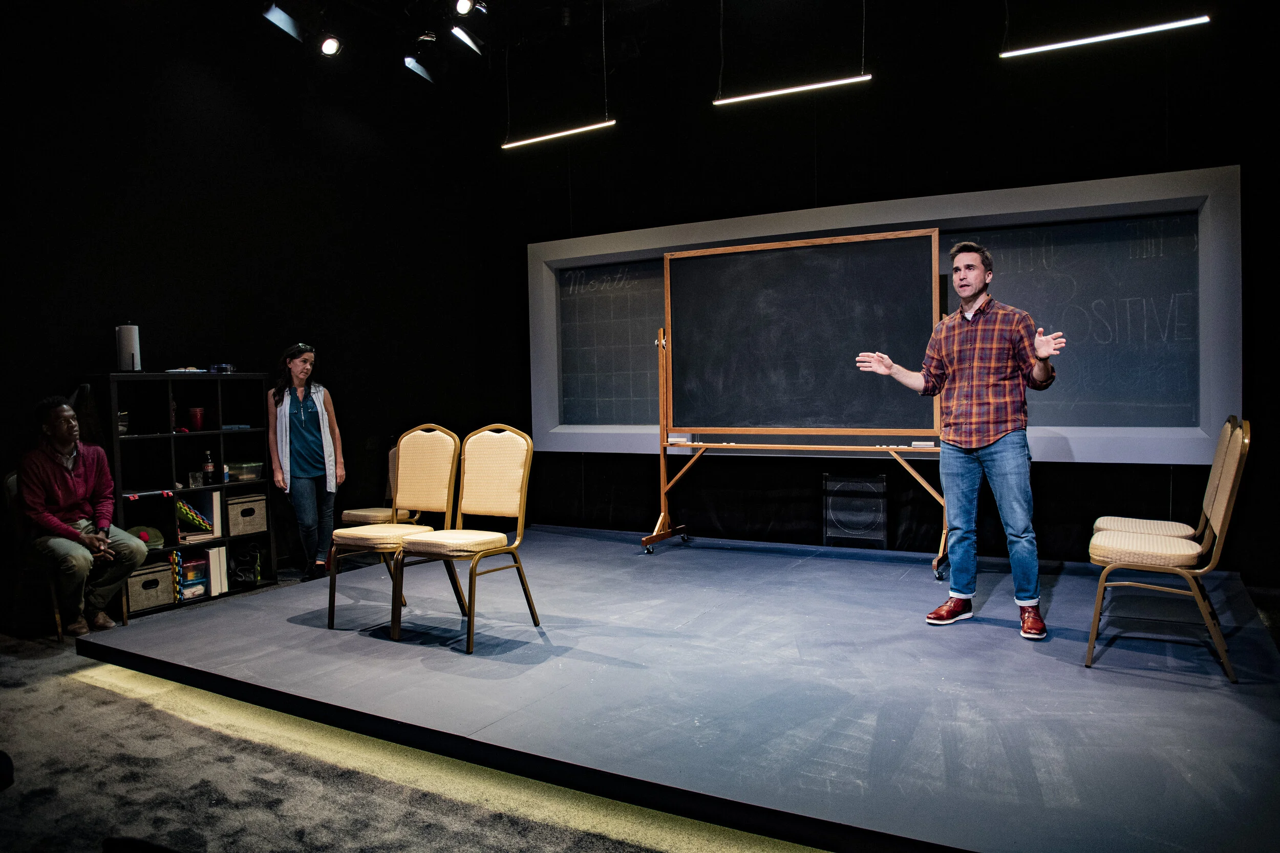 TYPICAL MORMON FAMILY 1.JPG