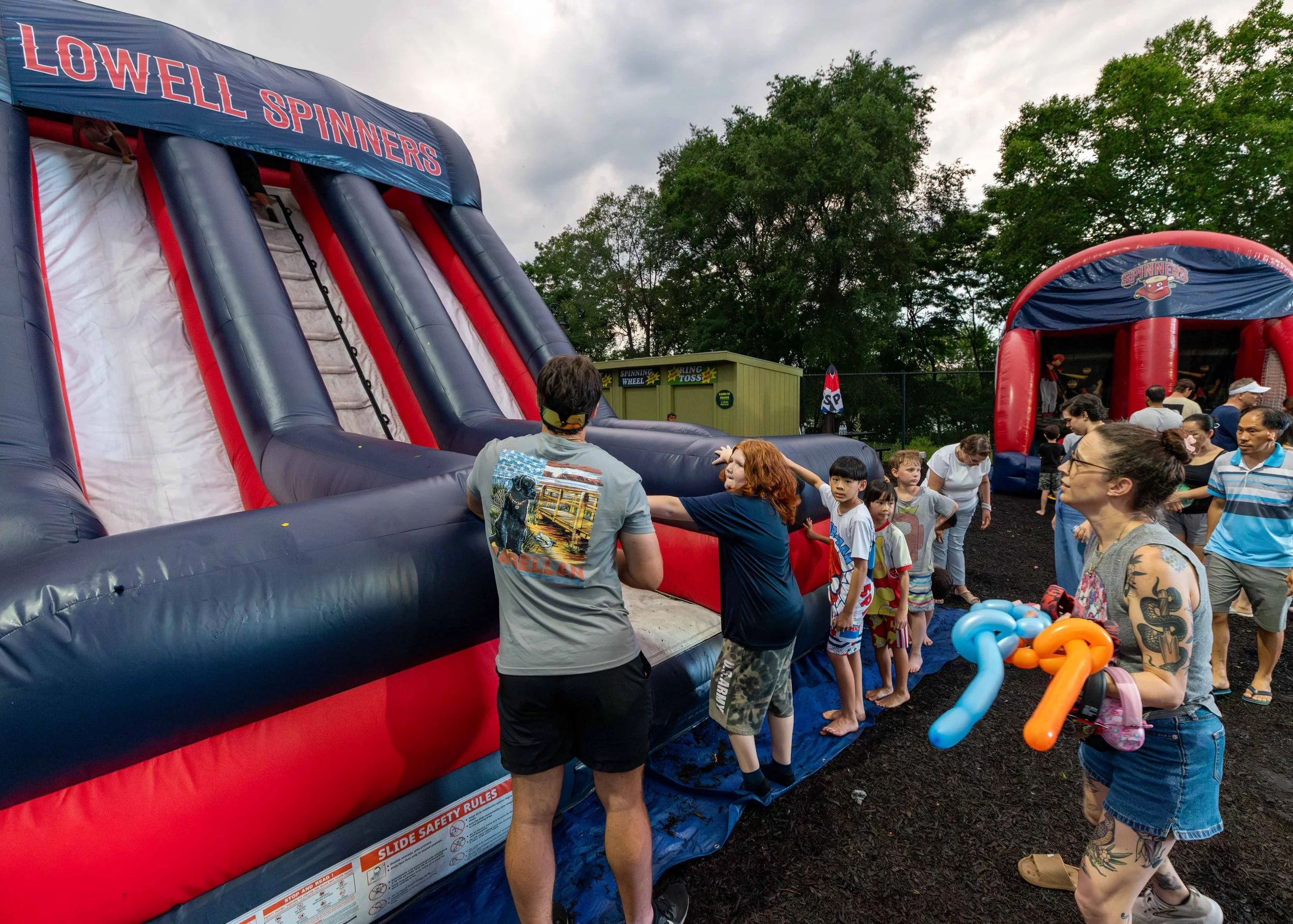 lowelljuly4th-low-res-77_55382285969_o.jpg