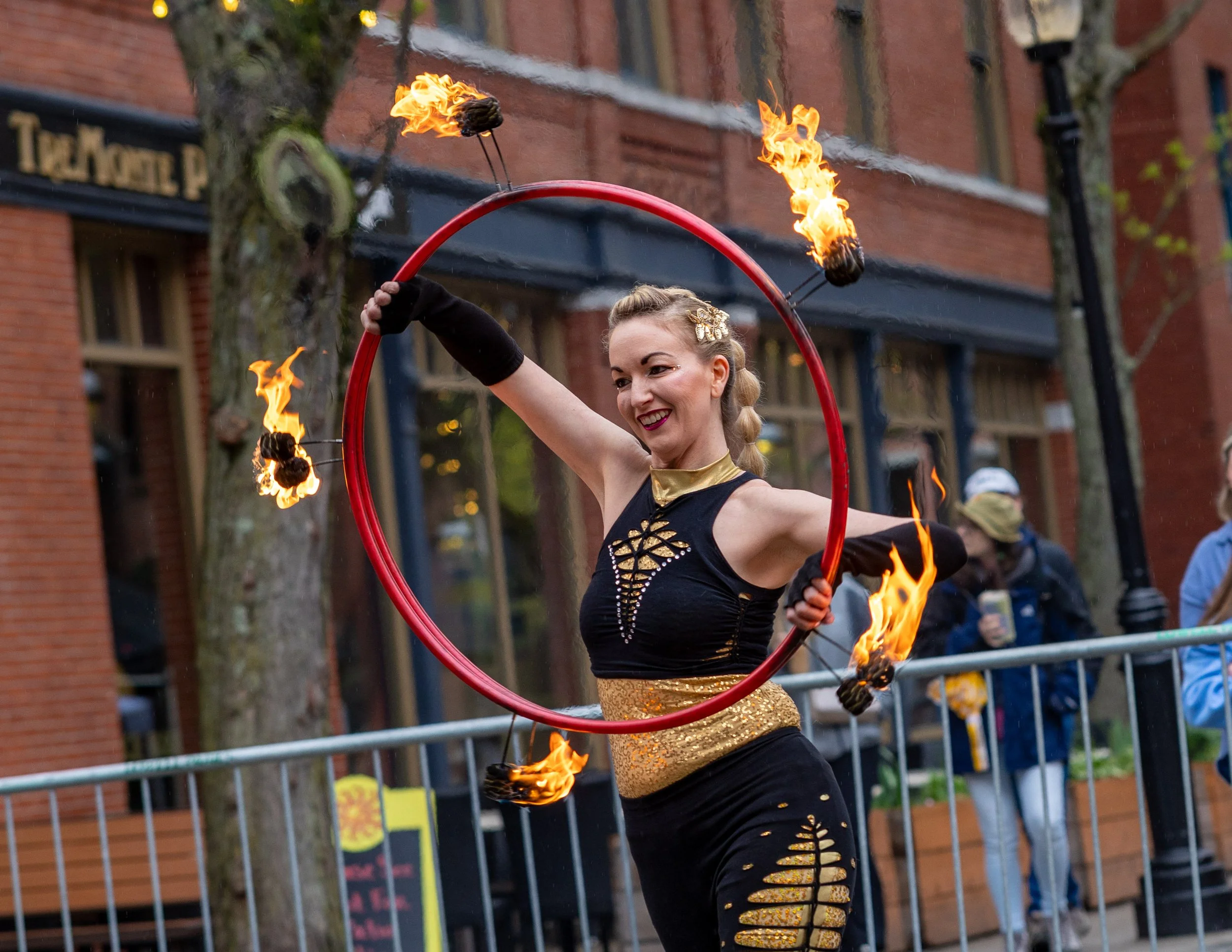 springbuskfest26-low-res-120_55266389371_o.jpg