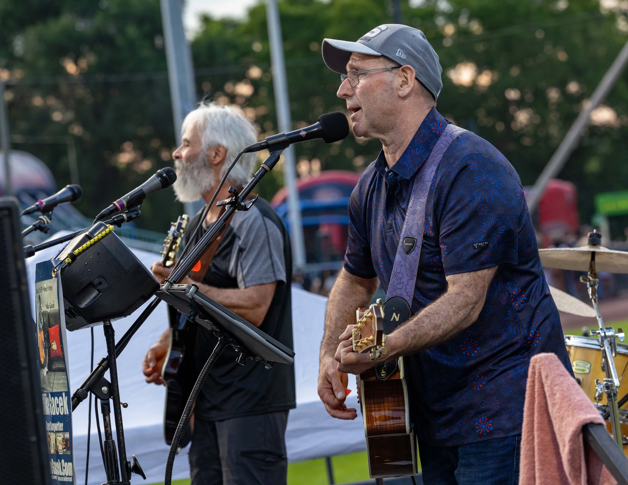 lowelljuly4th-low-res-43_55382286134_o.jpg