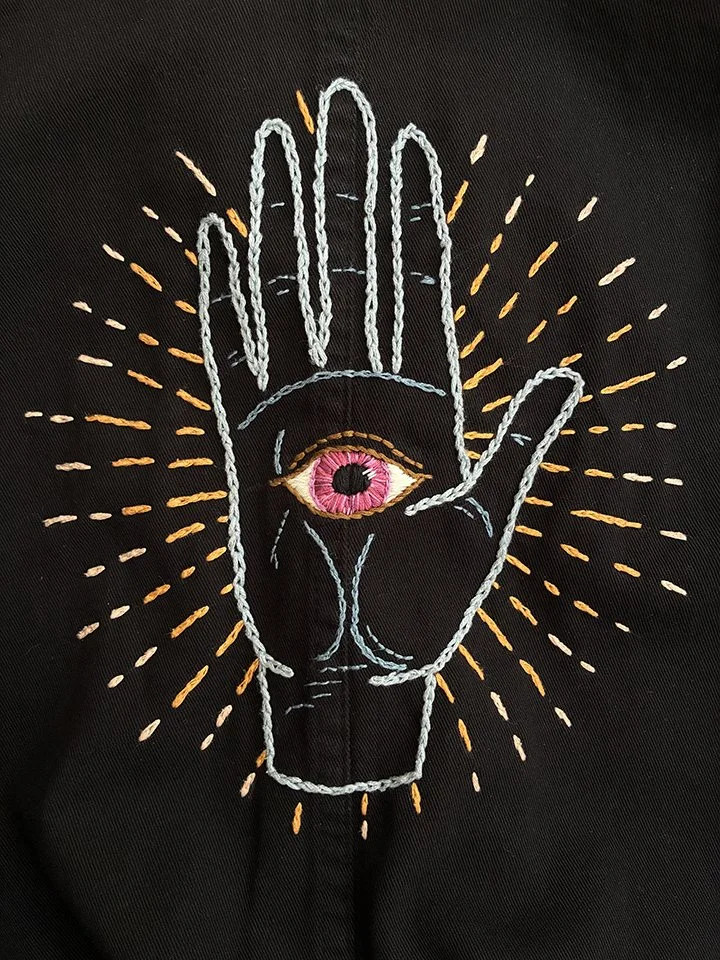 HandLo.jpg