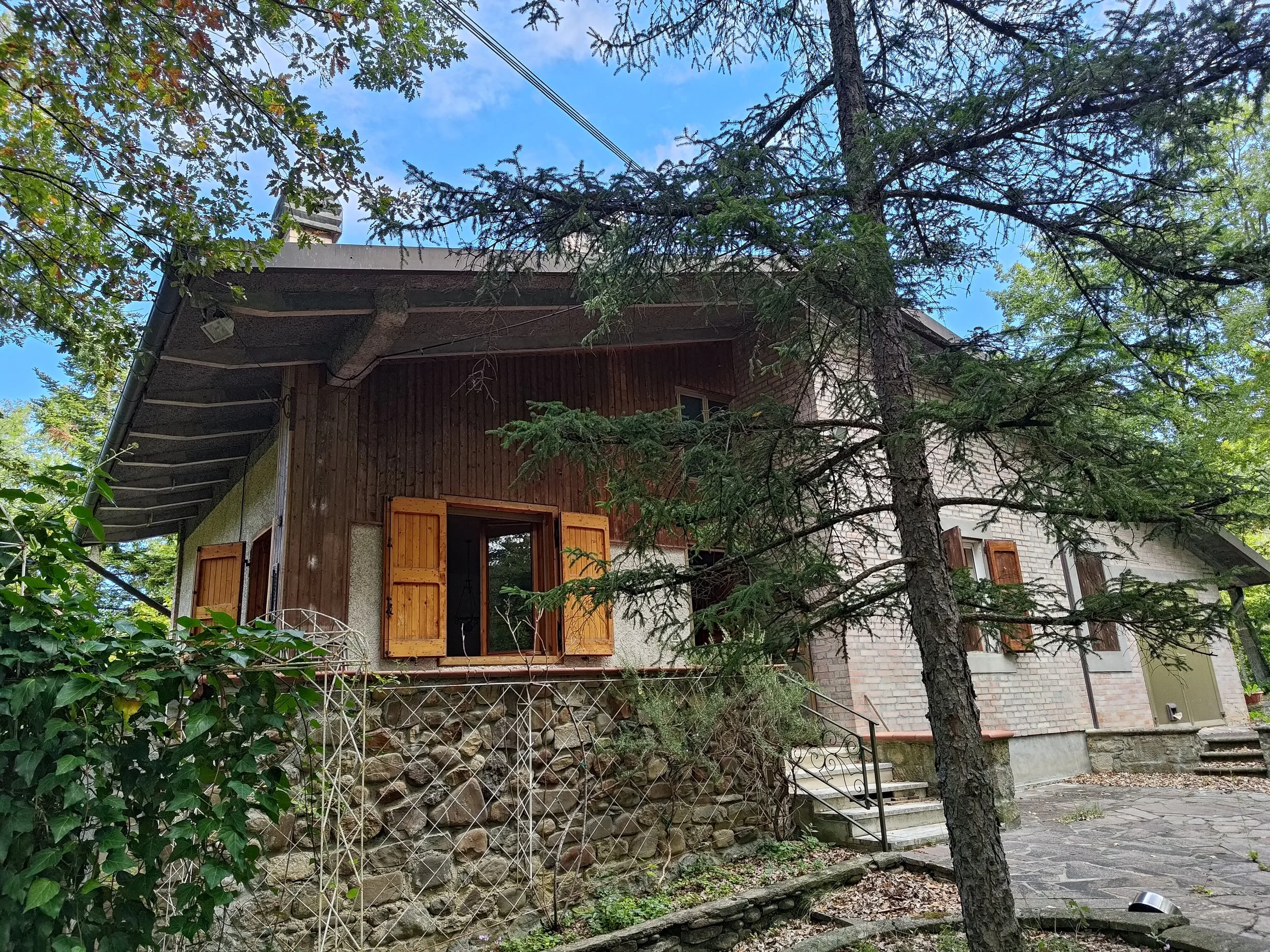 Come un approccio bioarchitettonico può trasformare una villa d'epoca in un'abitazione sostenibile e confortevole