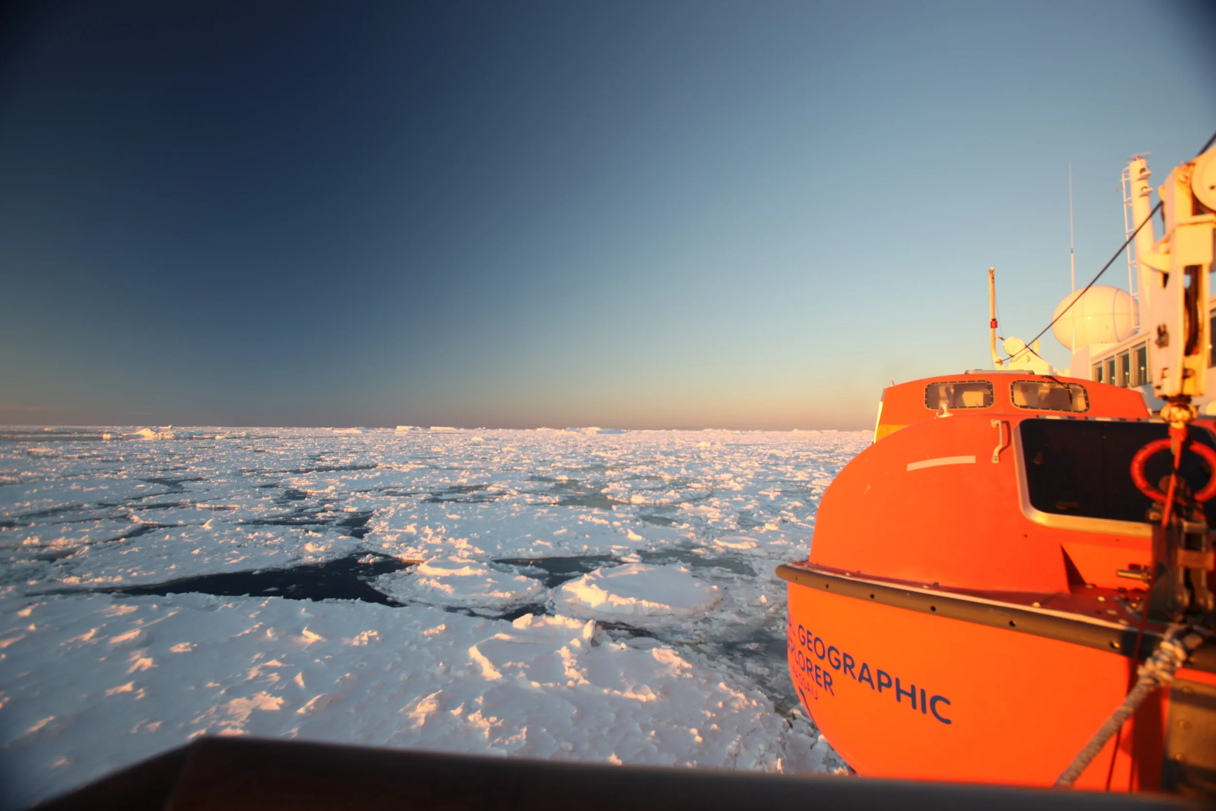 iceflows1.jpg