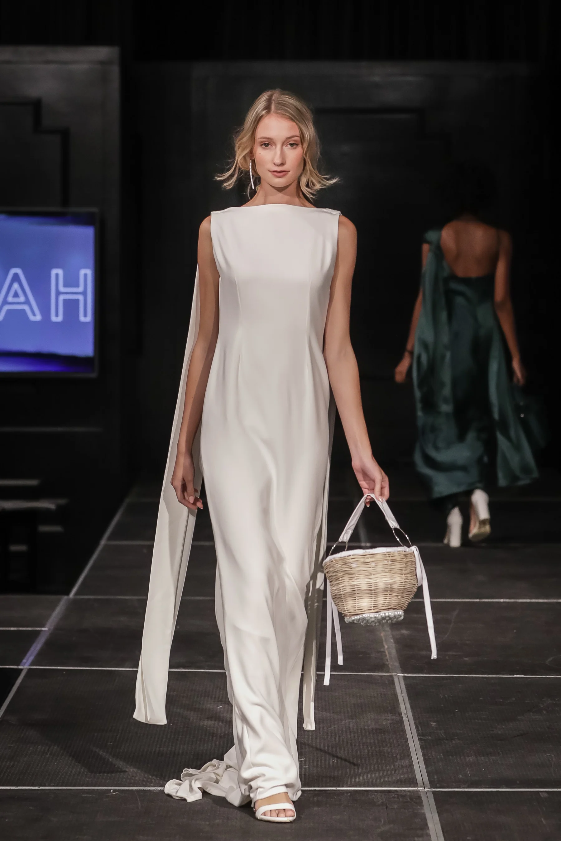 FERRAH SS 18 Look 12 - i : Loha Backless Gown in Crepeii : Sendai Pearl Bucket Bag 