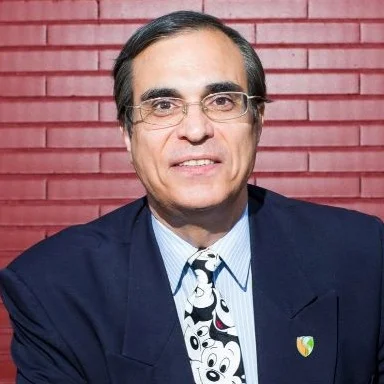 Dr.+Jose+Cordeiro RAADfest.jpg