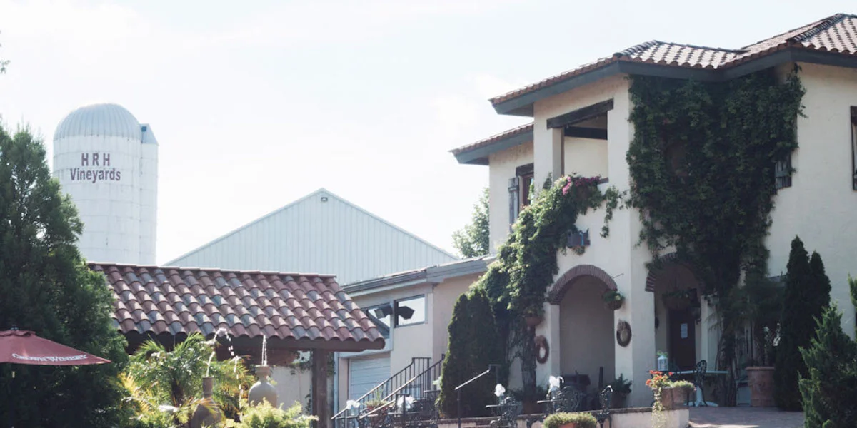 Crown Winery: A Taste of Florence in West Tennessee