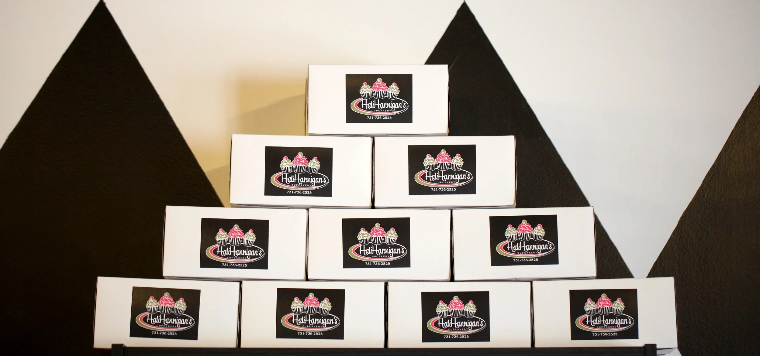 Hello Jackson: HaliHannigan's Cupcakery