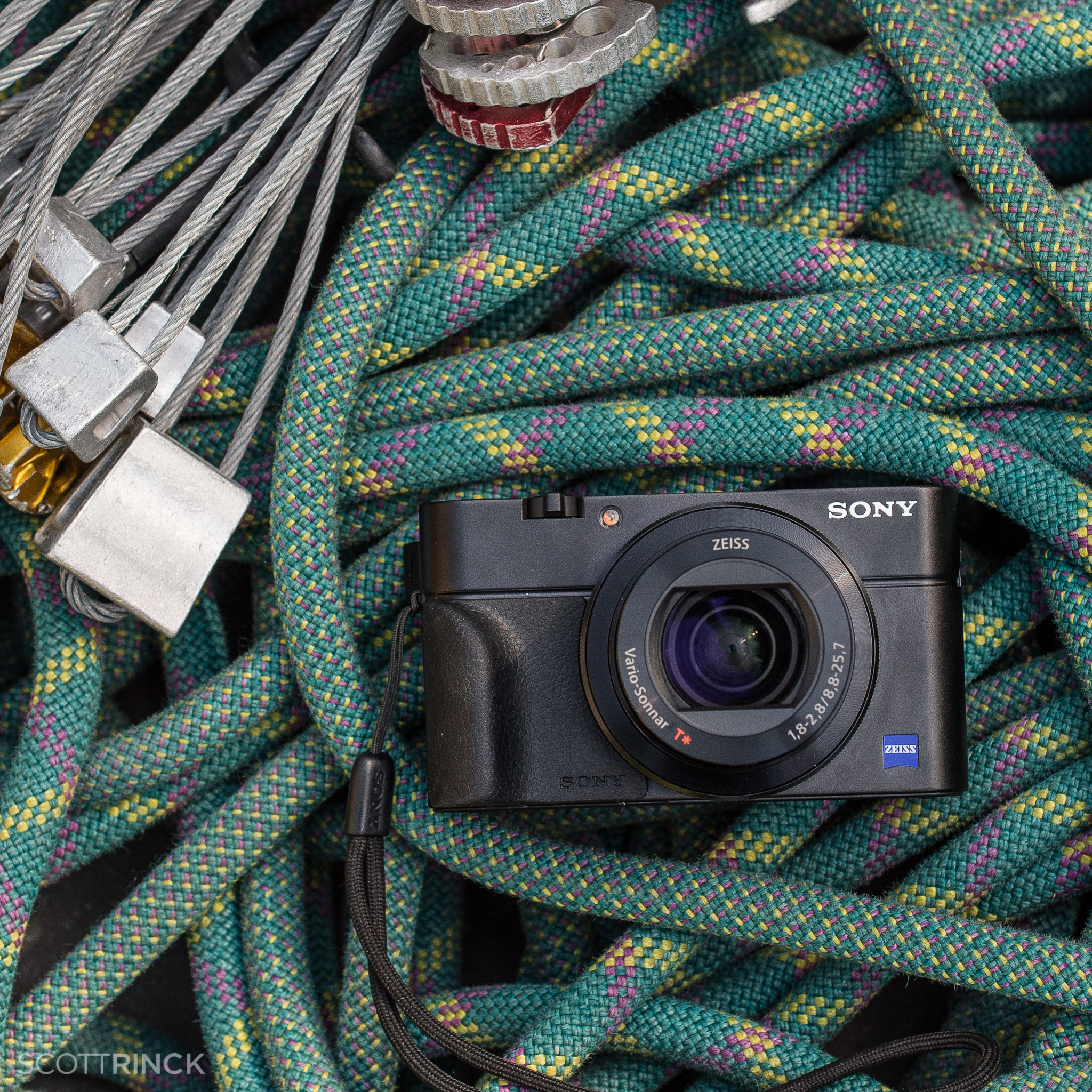 verlangen met de klok mee Wrijven Is the Sony RX100 III the Best 'Pocket' Camera Ever? — Scott Rinckenberger  Photography