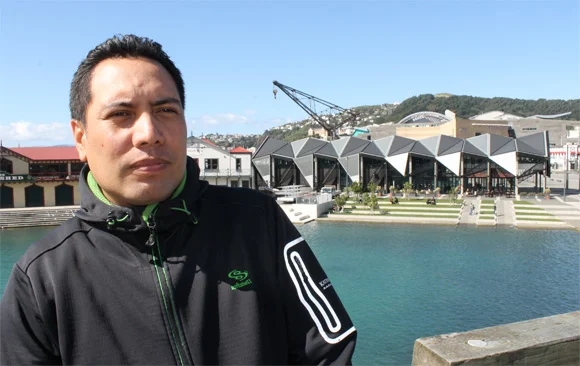 Julian Apatu.jpg