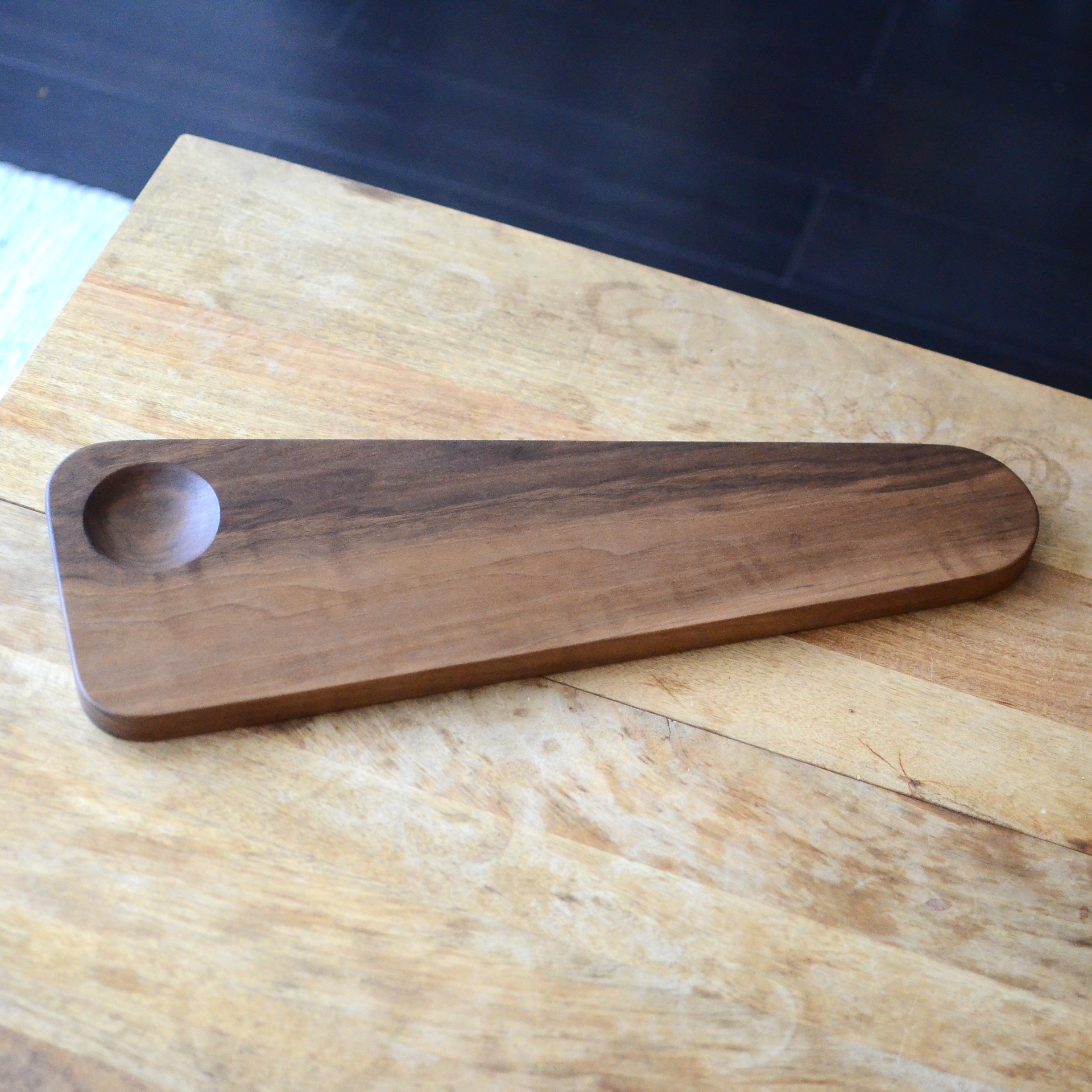 Baguette Board with Basin