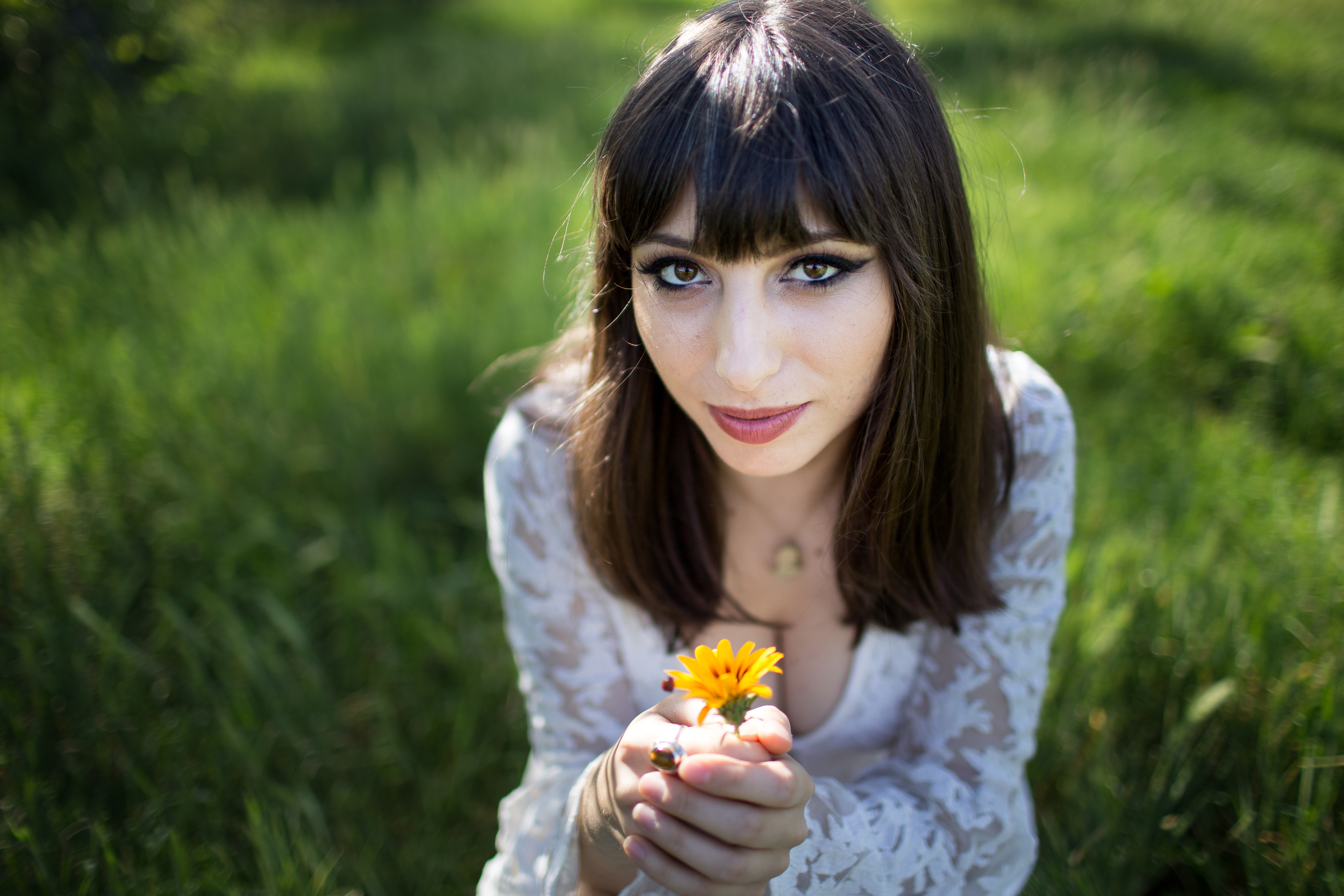 Episode 19: Katie Ferrara - Singer/Songwriter and Busker