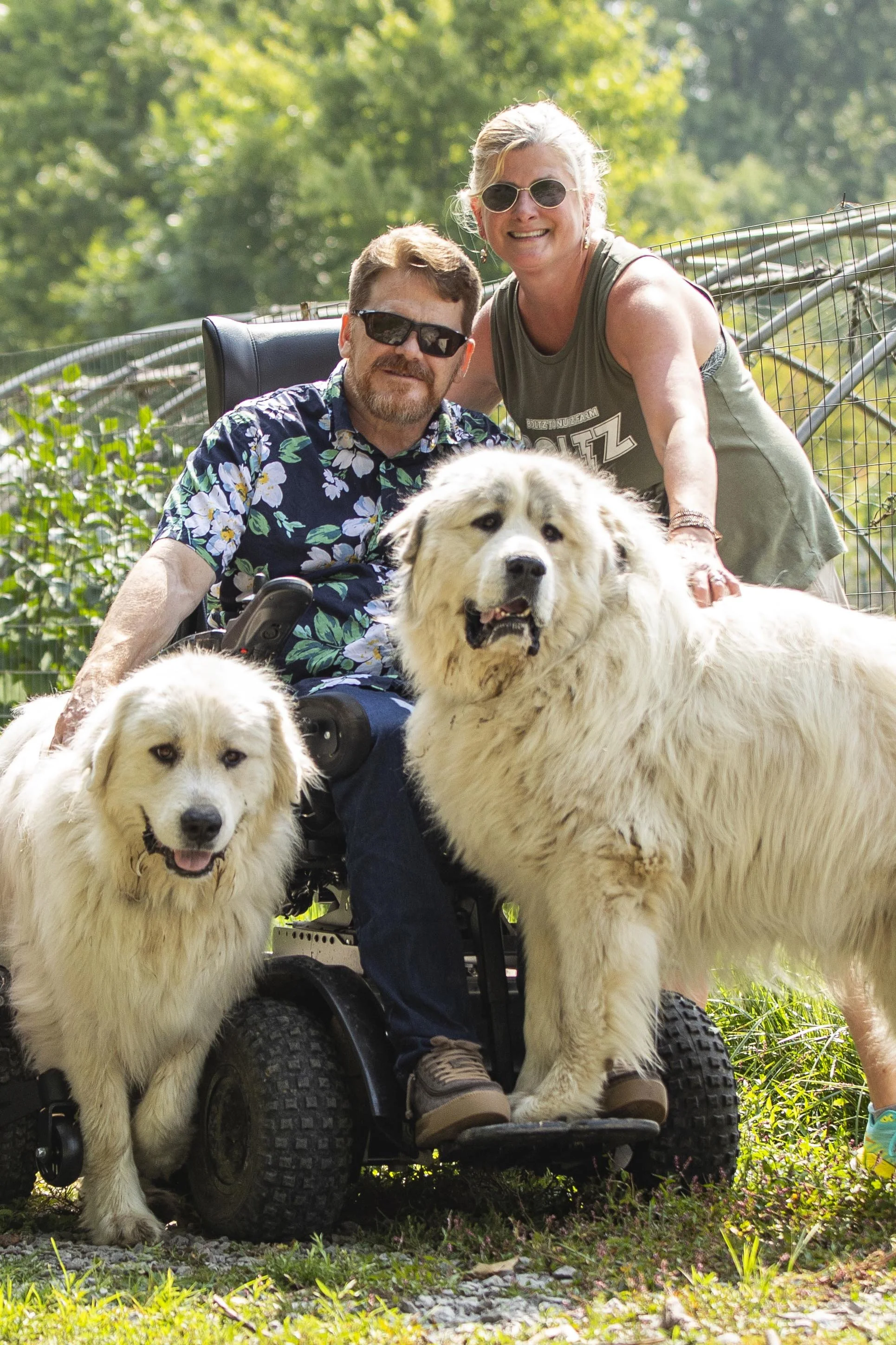 Boltz To Nutz Farm | Cincinnati Farm Photographer | Allison McAdams 010.jpg